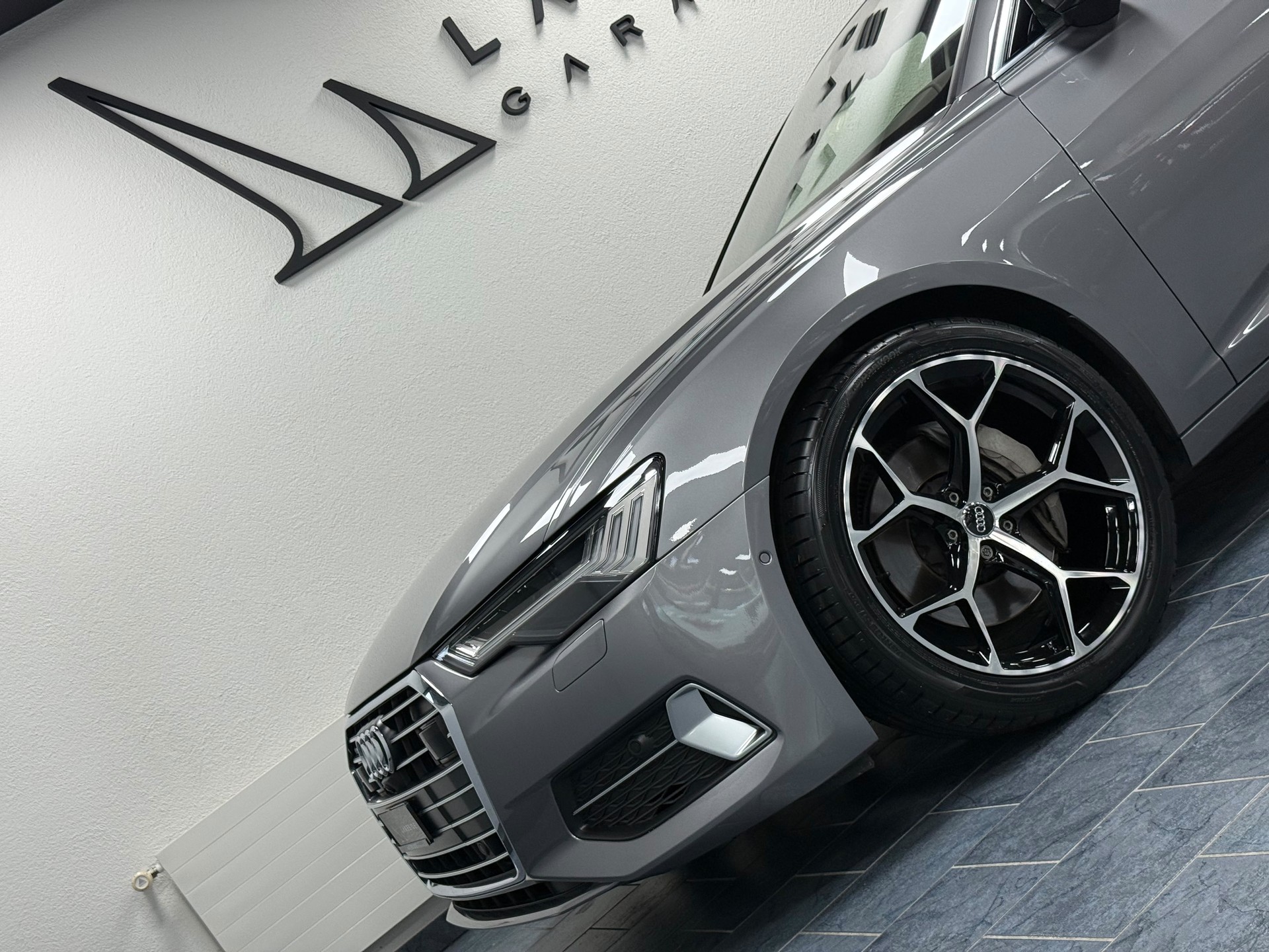 AUDI A6 Limousine 50 TDI Sport quattro tiptronic-image-9