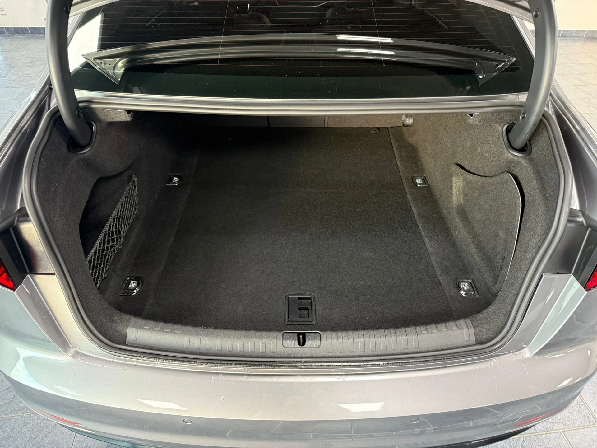 AUDI A6 Limousine 50 TDI Sport quattro tiptronic-image-28