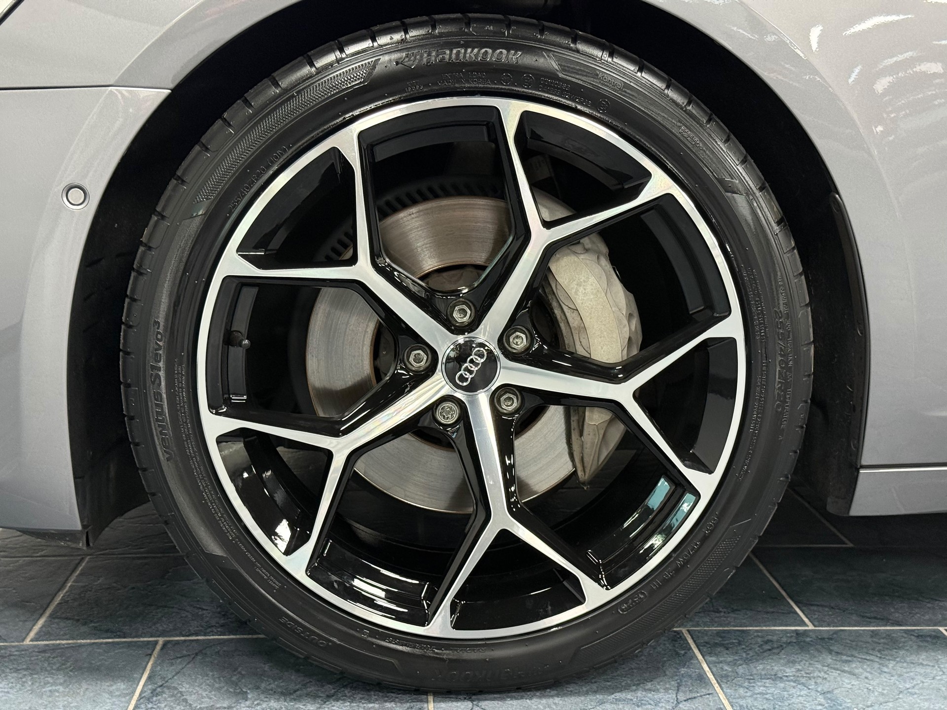 AUDI A6 Limousine 50 TDI Sport quattro tiptronic-image-29
