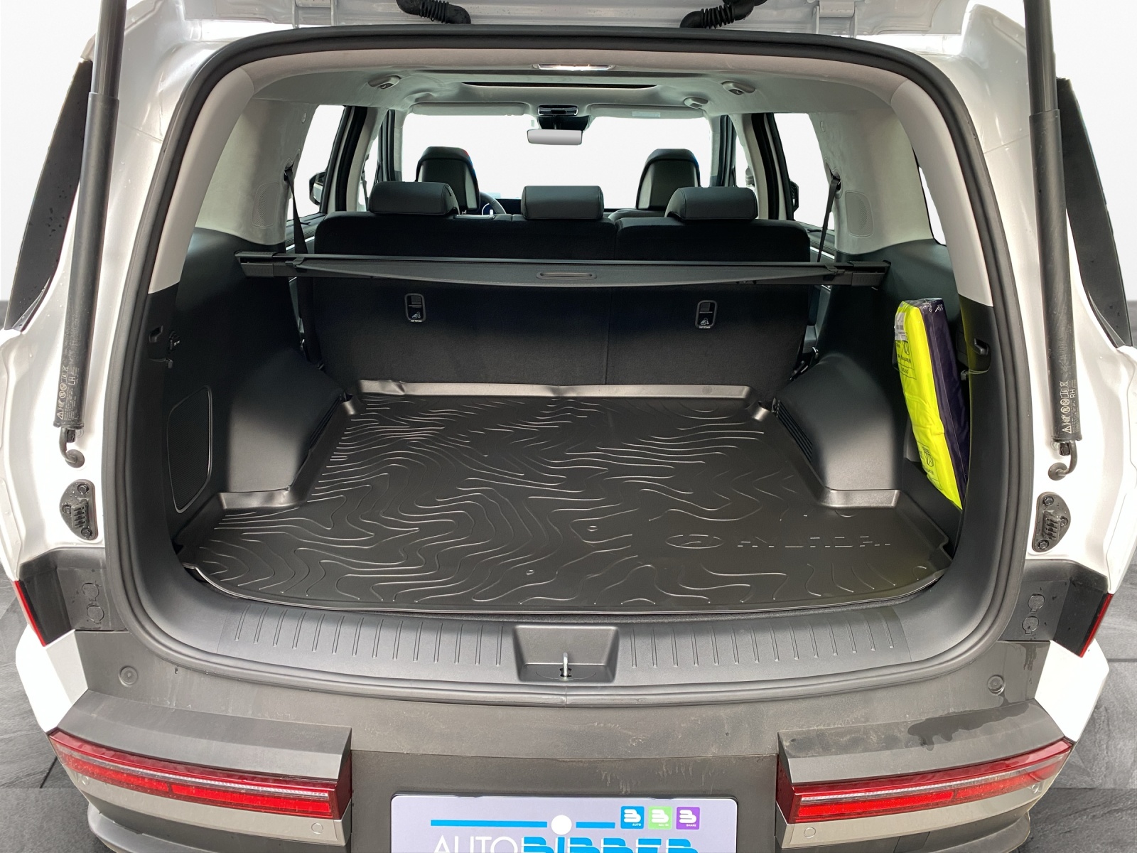 HYUNDAI Santa Fe 1.6 T-GDi HEV Vertex Swiss Edition-image-15