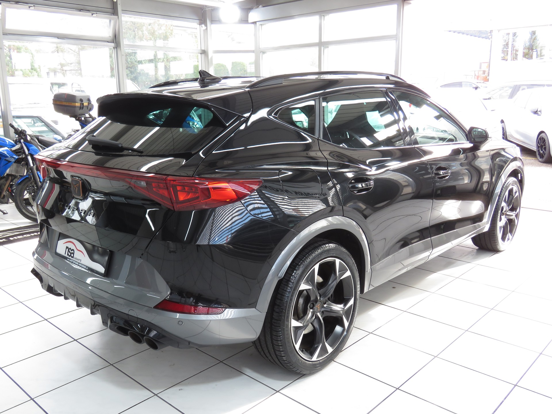 CUPRA Formentor 2.0TSI VZ 4Drive DSG-image-3