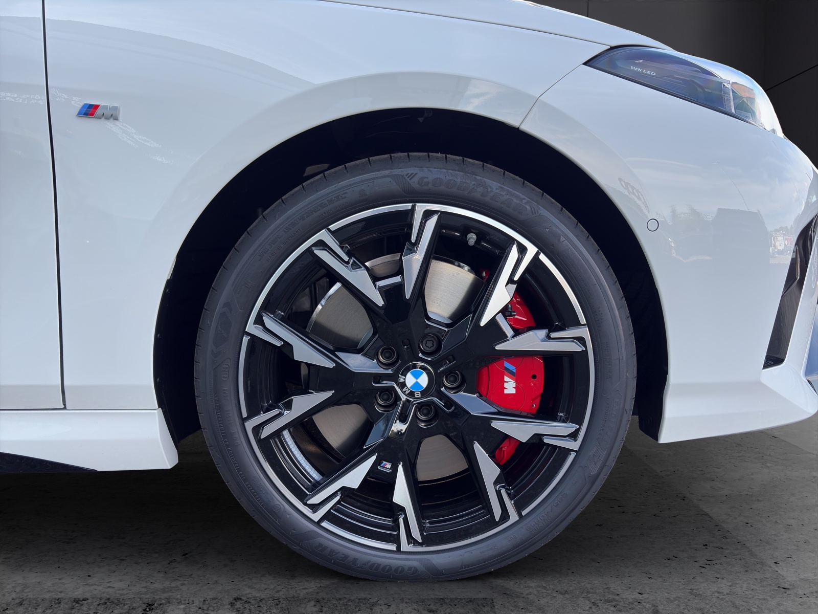 BMW M135i xDrive-image-9