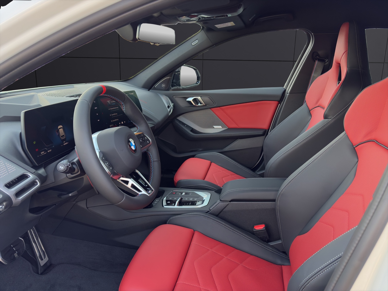 BMW M135i xDrive-image-1