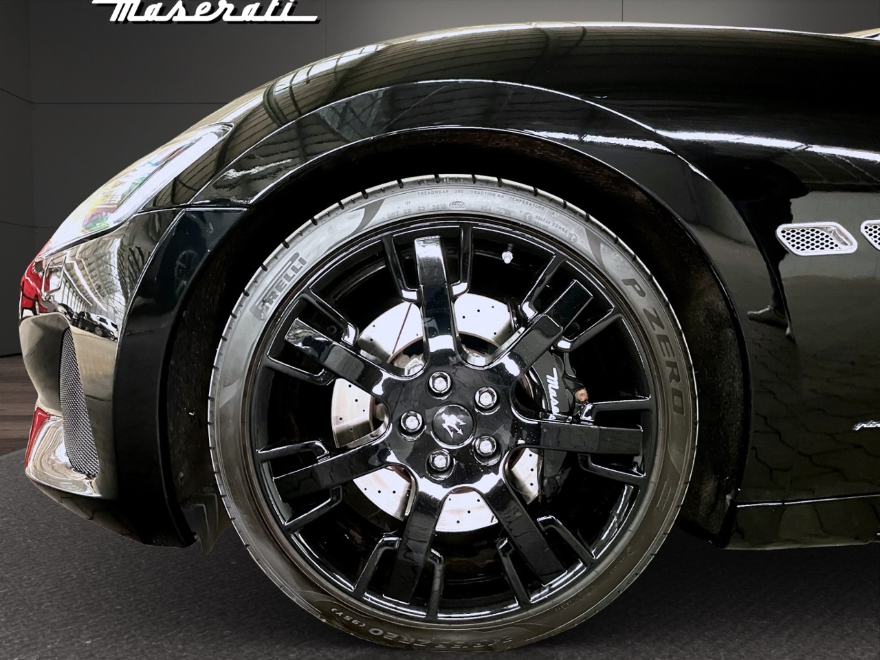 MASERATI GranTurismo Sport Automatica-image-15