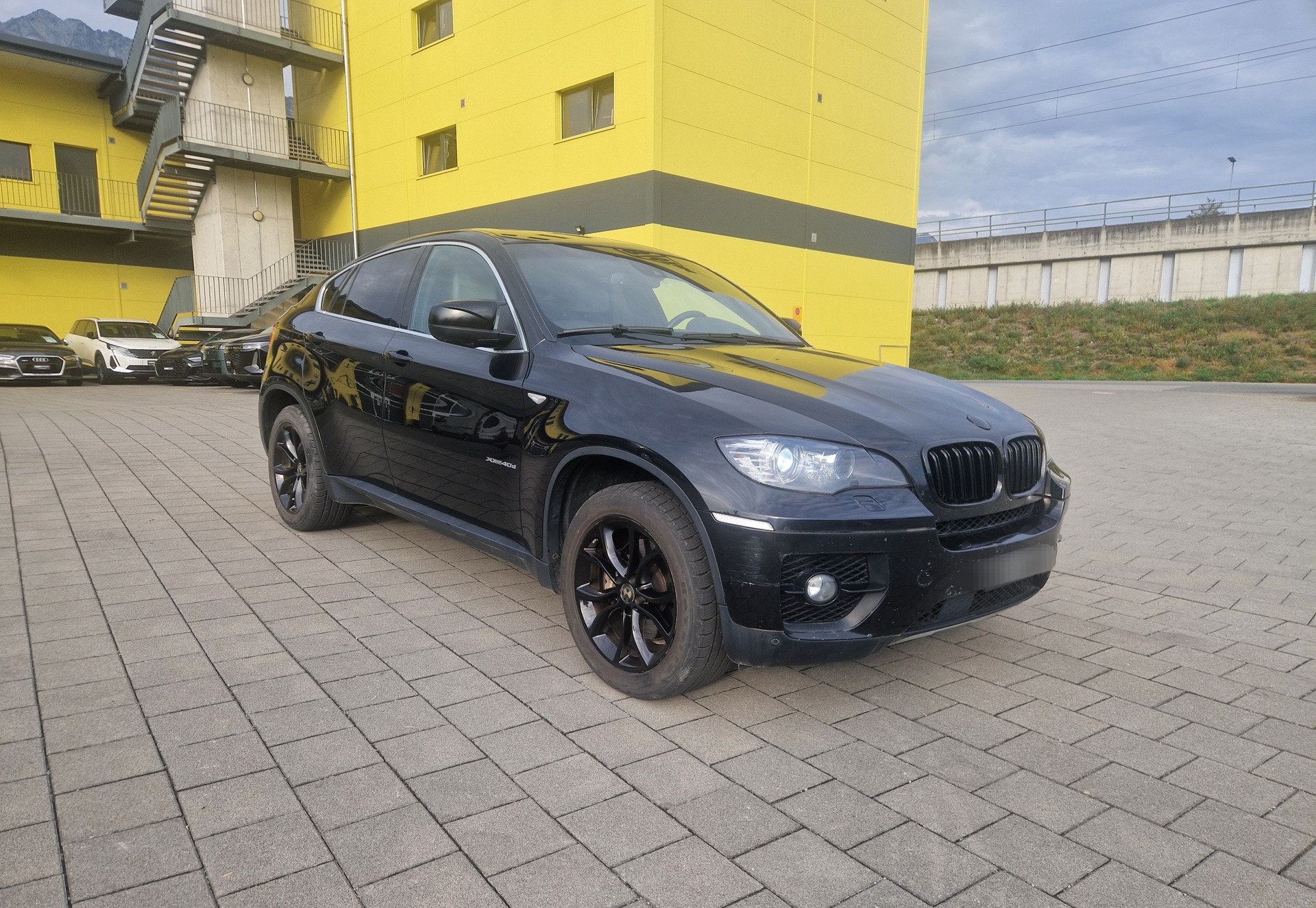 BMW X6 xDrive 40d Steptronic-image-2