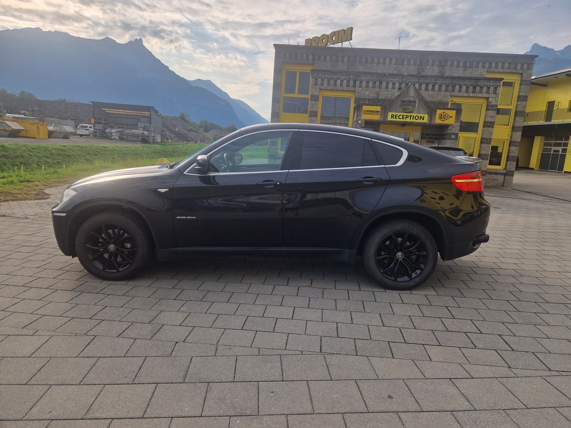 BMW X6 xDrive 40d Steptronic-image-4