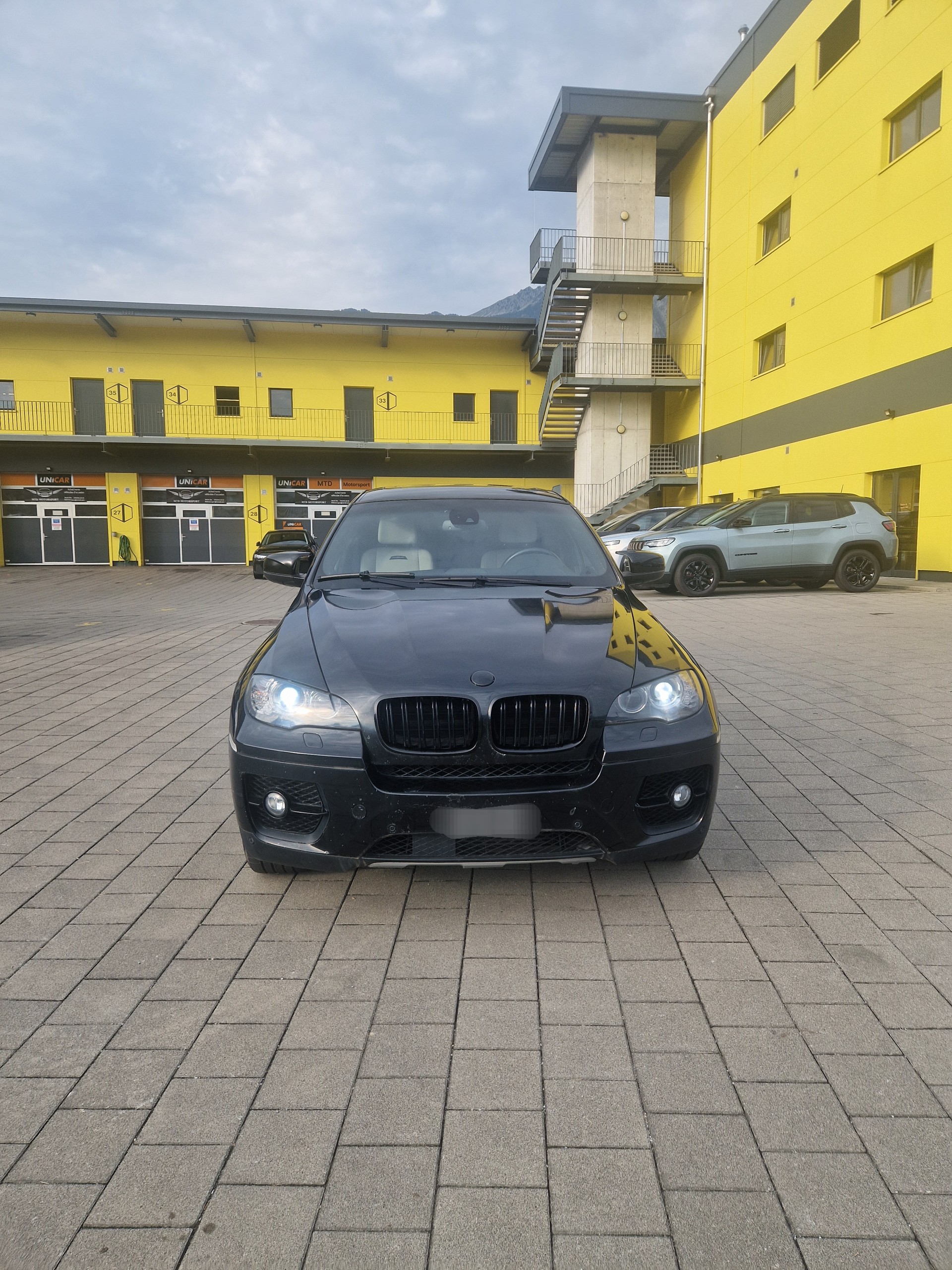 BMW X6 xDrive 40d Steptronic-image-1