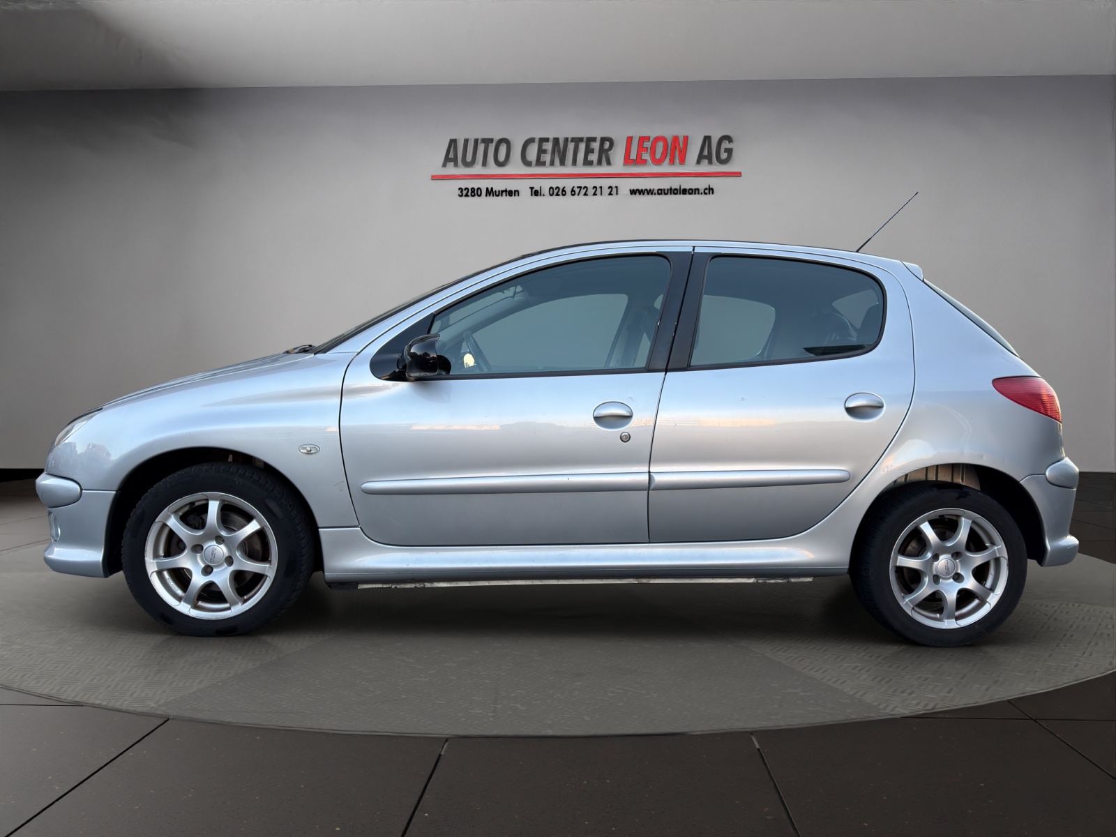 PEUGEOT 206 1.6 16V Black&Silver-image-2