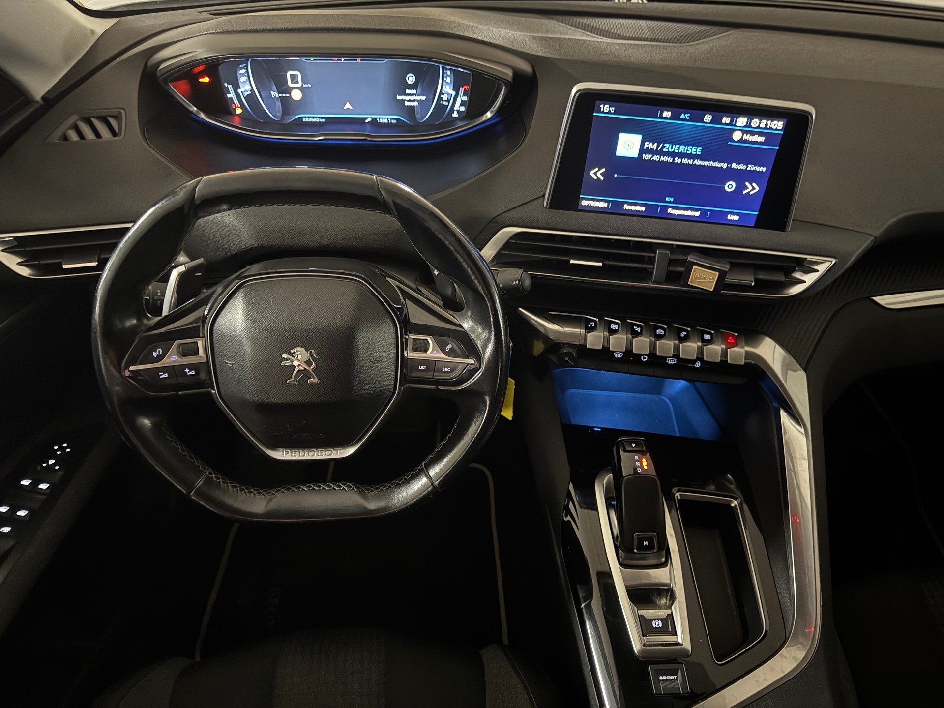 PEUGEOT 3008 1.6 BlueHDi Active EAT-image-10