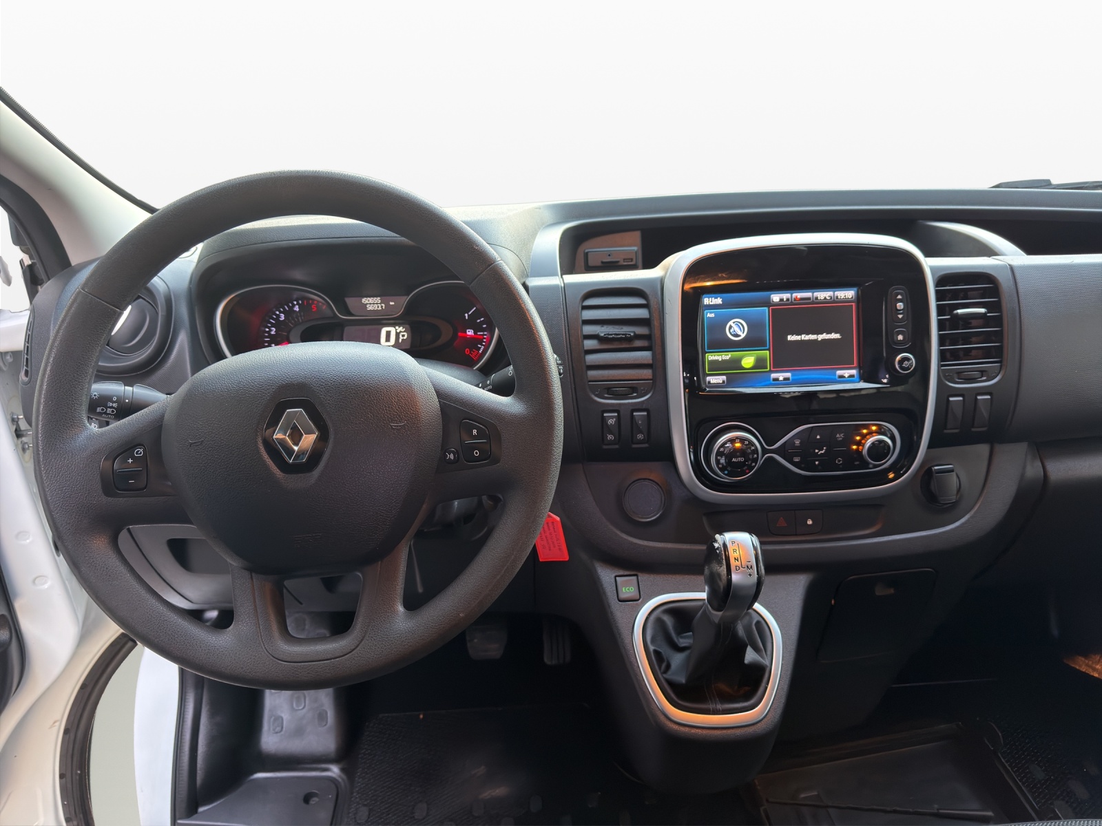 RENAULT Trafic 2.0 ENERGY dCi170 EDC 3.0t Business L2H1 A-image-9