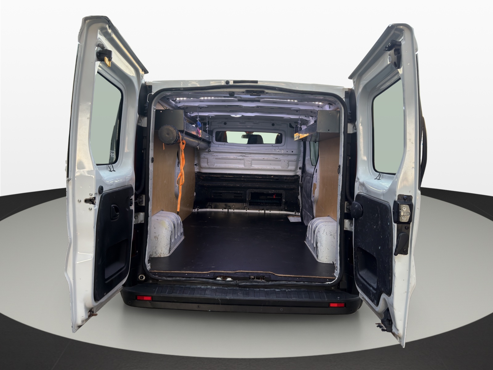 RENAULT Trafic 2.0 ENERGY dCi170 EDC 3.0t Business L2H1 A-image-17