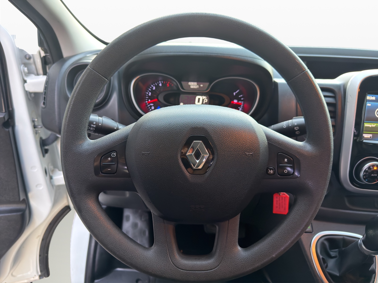 RENAULT Trafic 2.0 ENERGY dCi170 EDC 3.0t Business L2H1 A-image-8