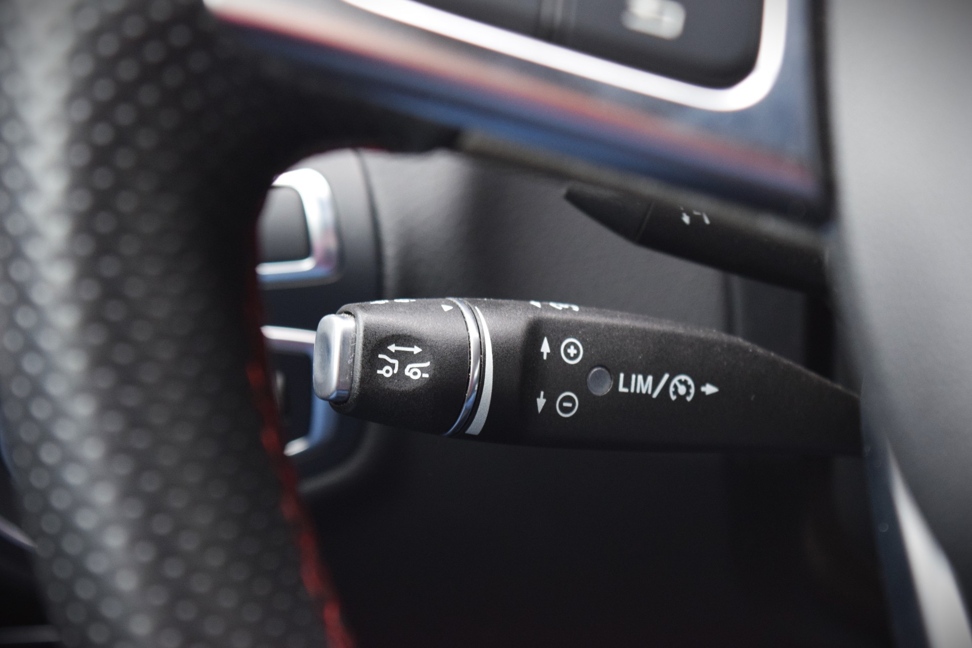 MERCEDES-BENZ C 43 AMG 4Matic 9G-tronic-image-11