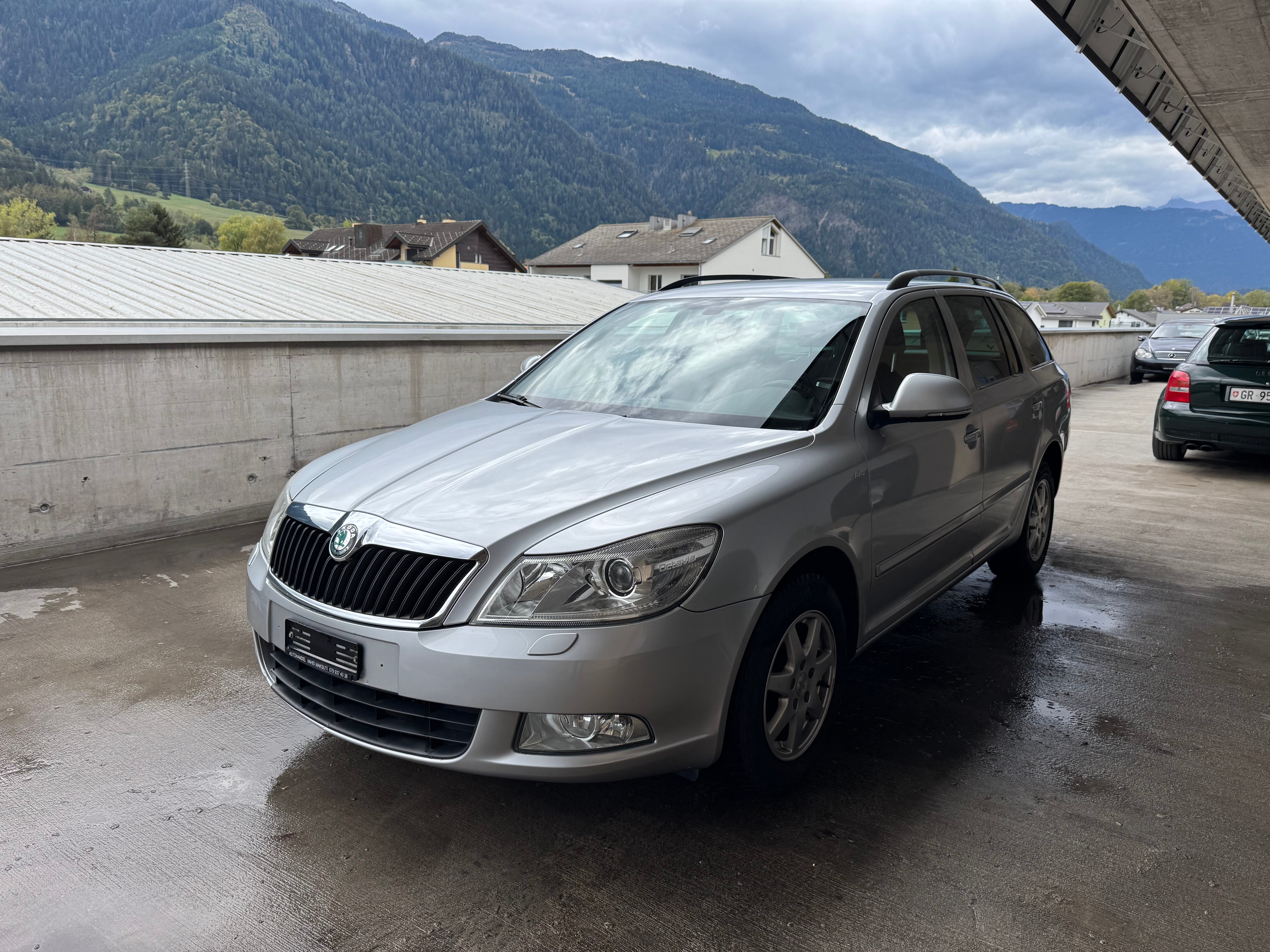 Car photo