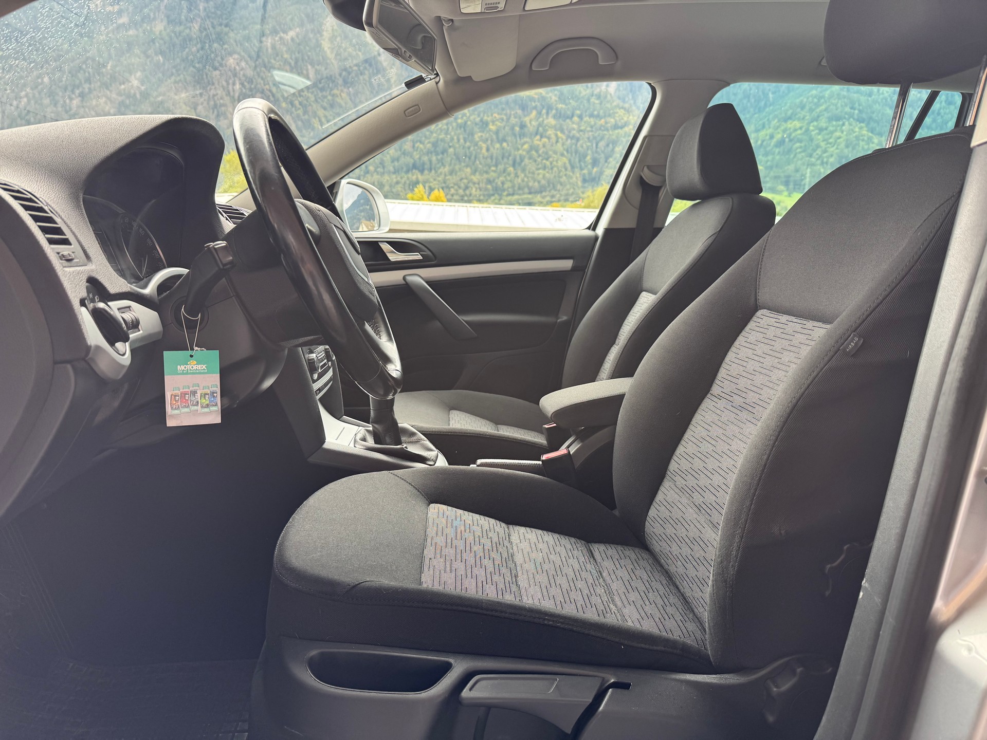 SKODA Octavia Combi 1.8 TSI Swiss Adventure 4x4-image-6