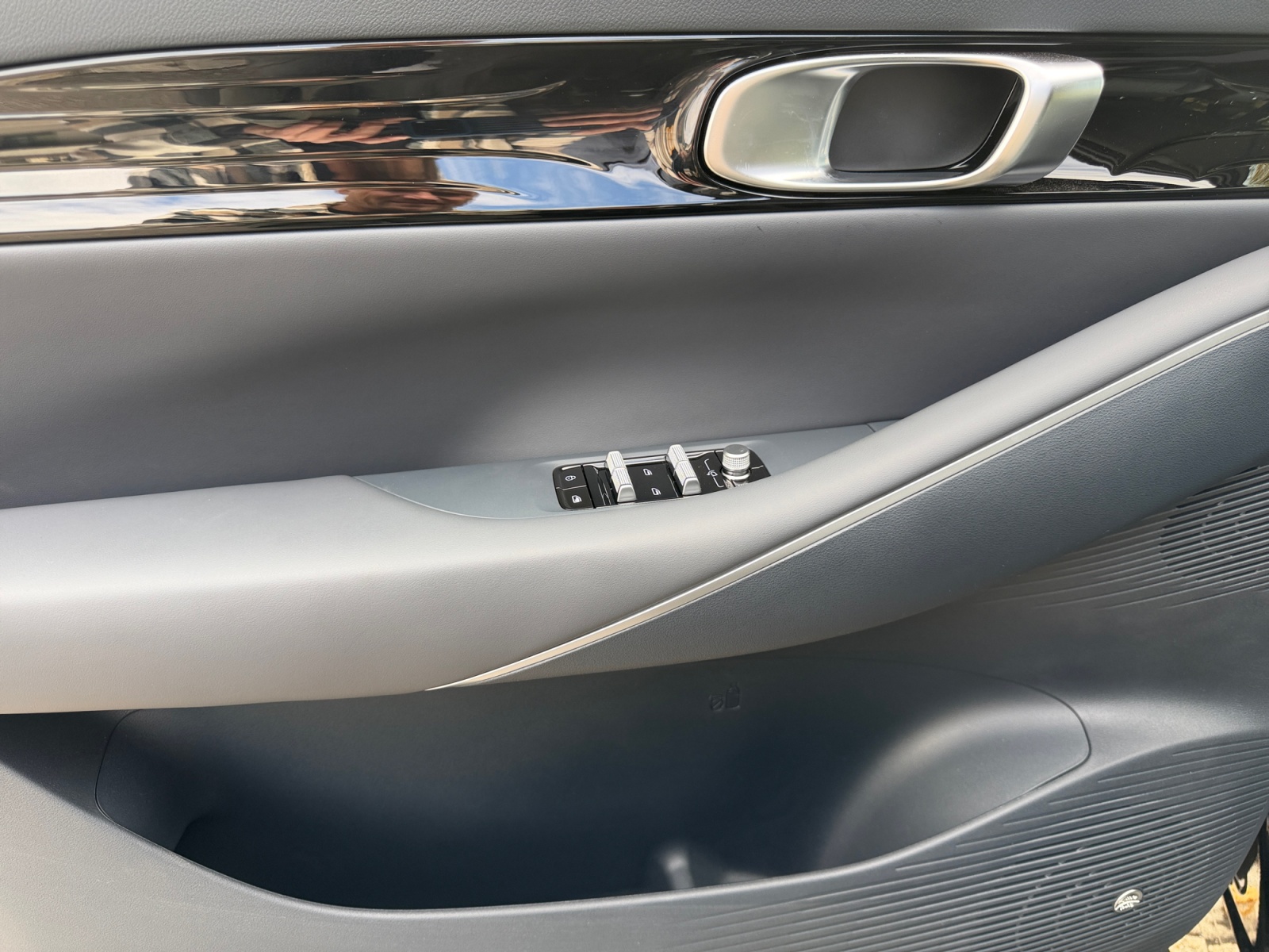 GEELY Max+ Massagesitze + HEAD UP-image-10