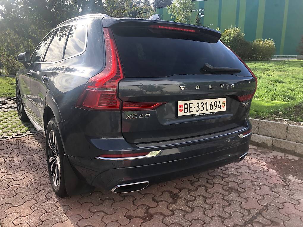 VOLVO XC60 T6 AWD Inscription Geartronic-image-4