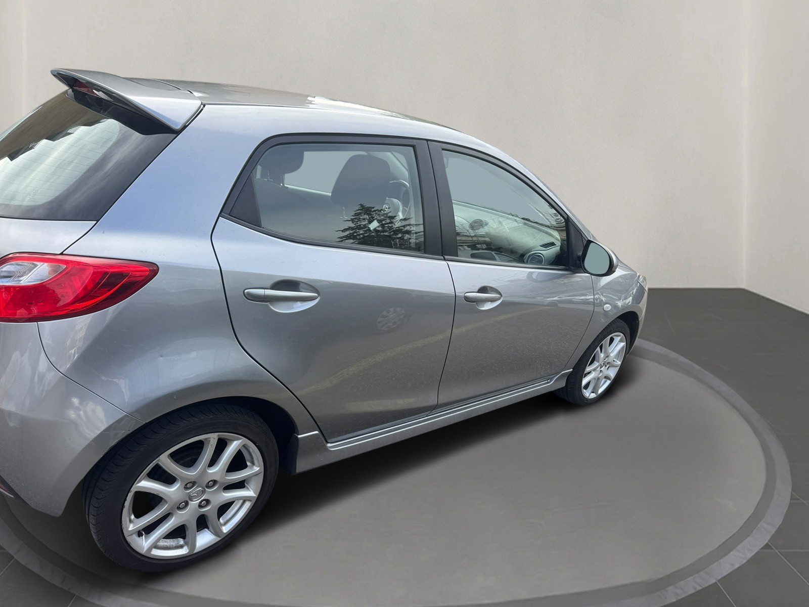 MAZDA 2 1.3i 16V Exclusive-image-1