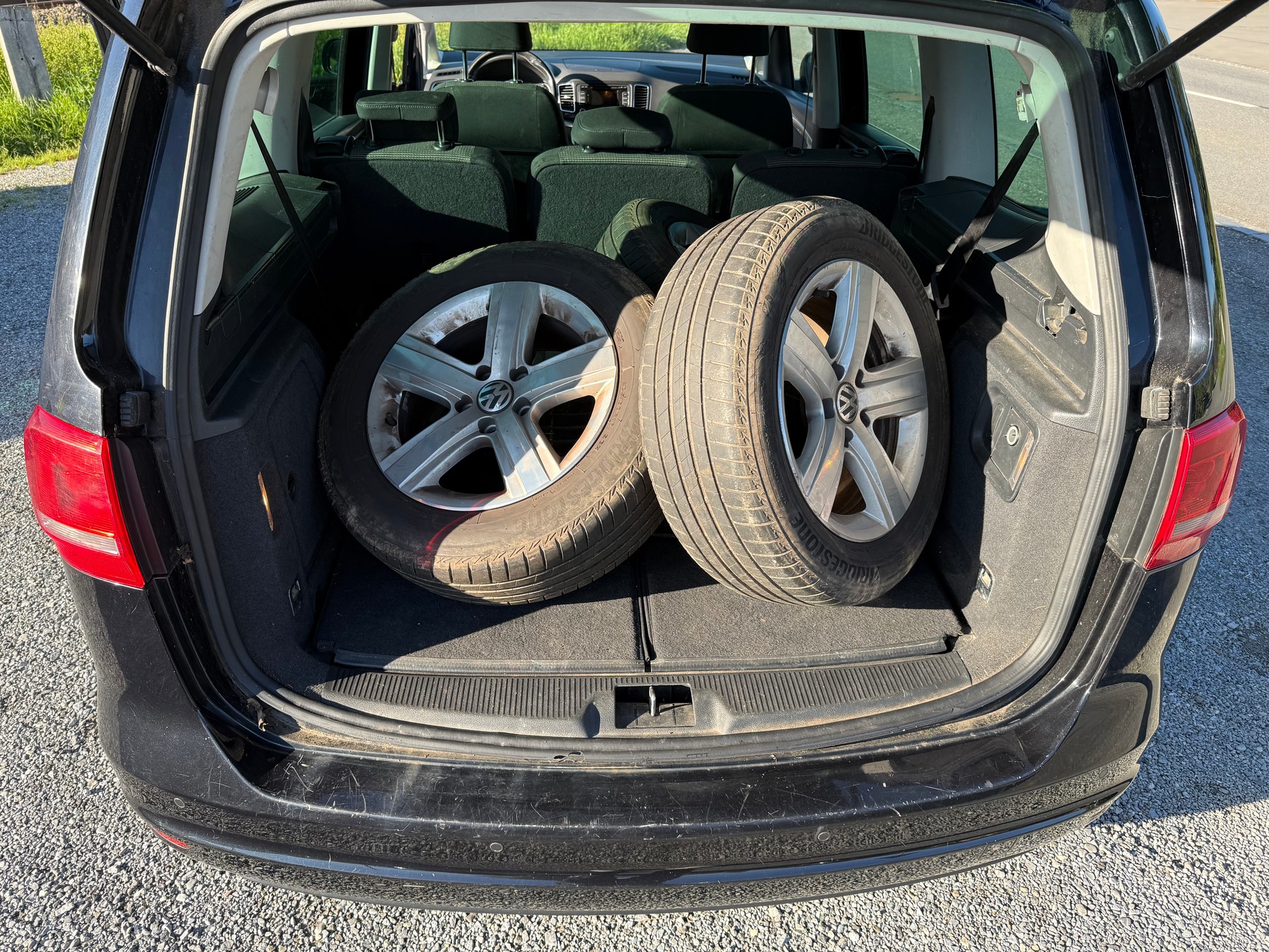 VW Sharan 2.O D 4 Motion BMT 7 Plätze-image-13