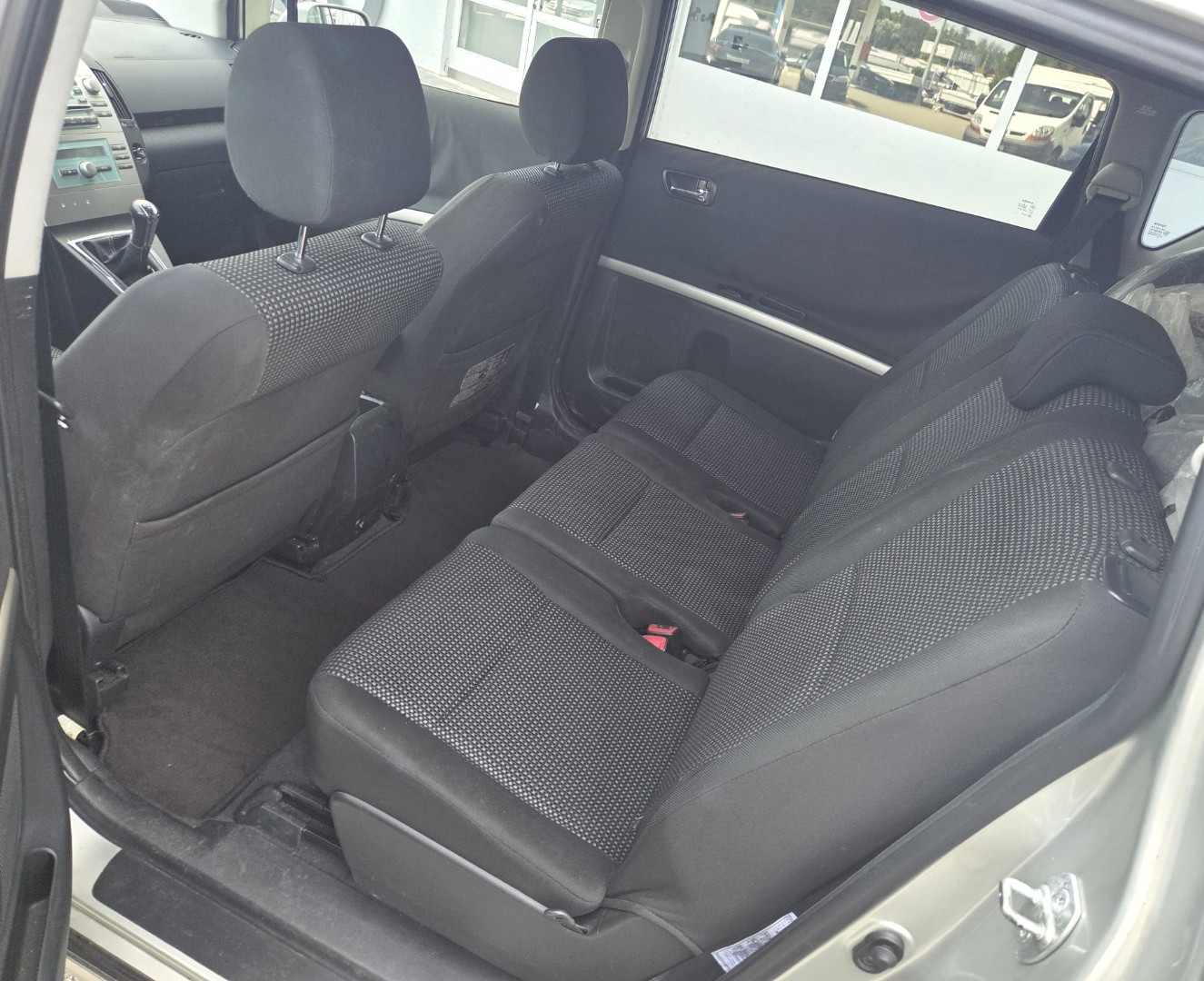 TOYOTA Corolla Verso 2.2 D-4D CleanP. Linea Sol Prem.-image-8