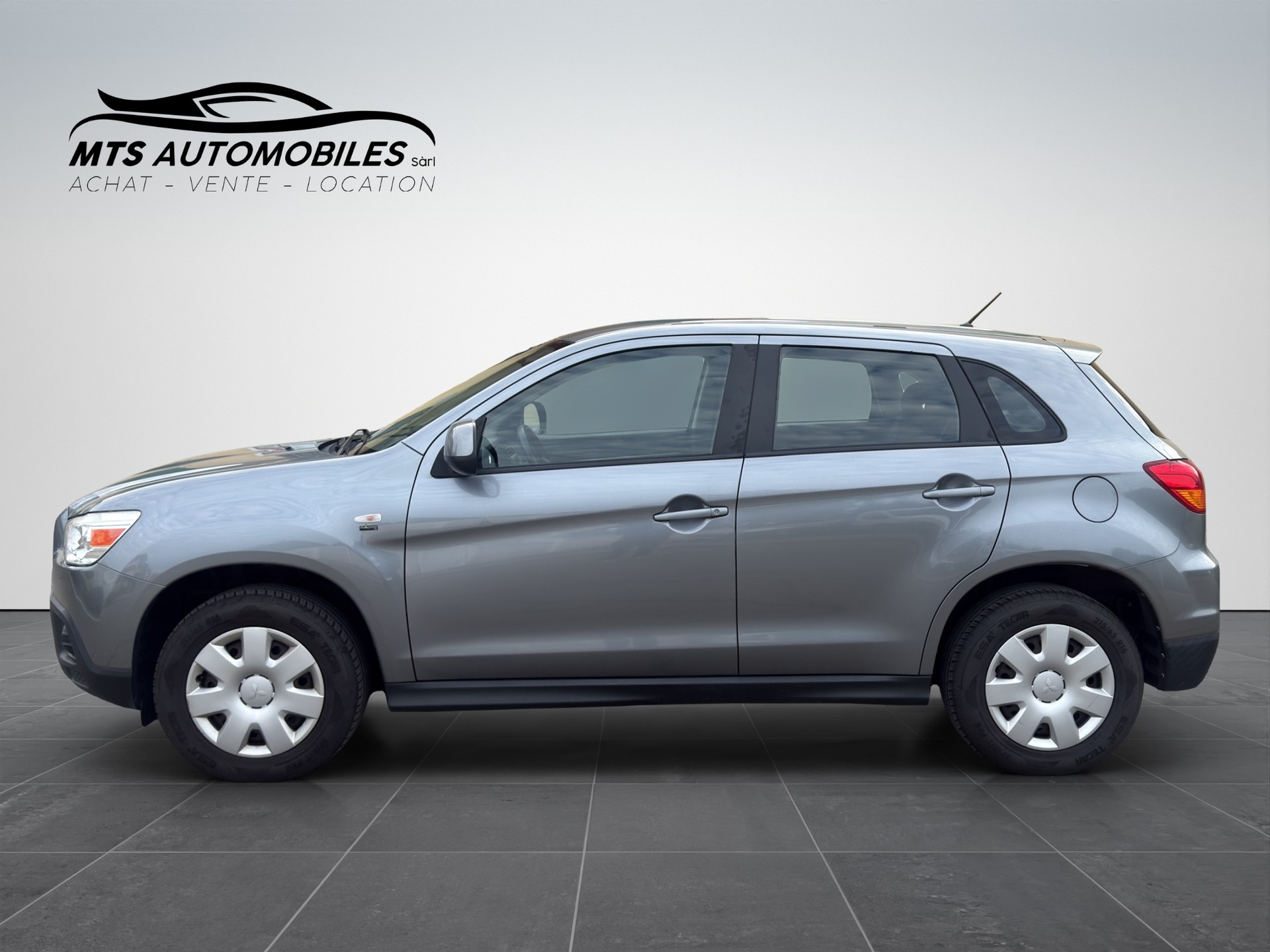MITSUBISHI ASX 1.6-image-2