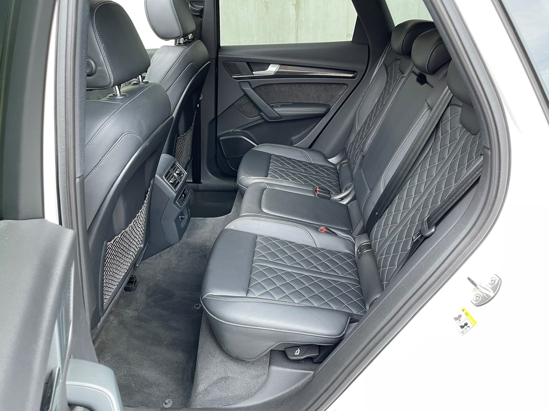 AUDI SQ5 3.0 TFSI quattro S-tronic-image-12