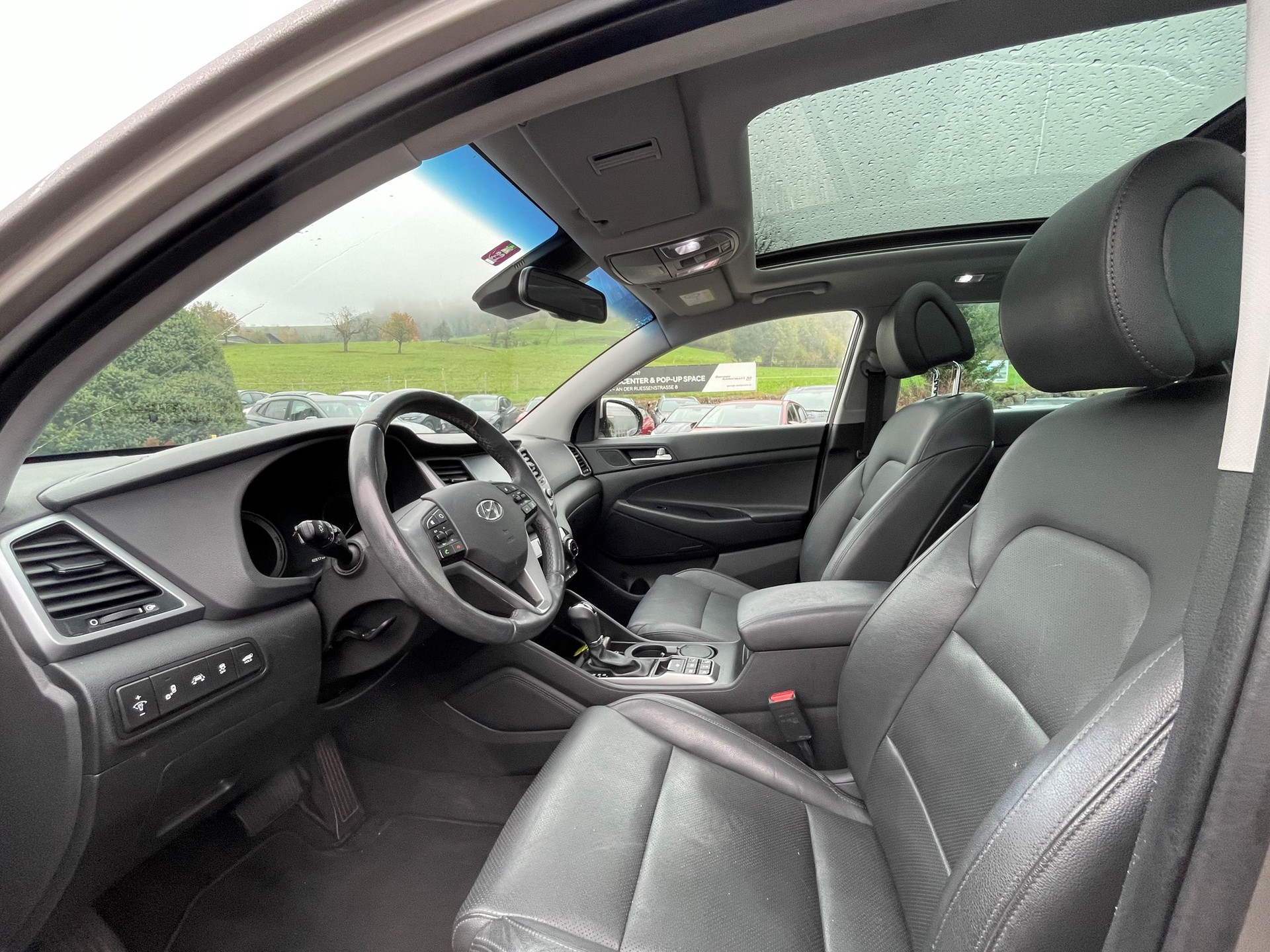 HYUNDAI Tucson 2.0 CRDI Vertex 4WD Automatic-image-6