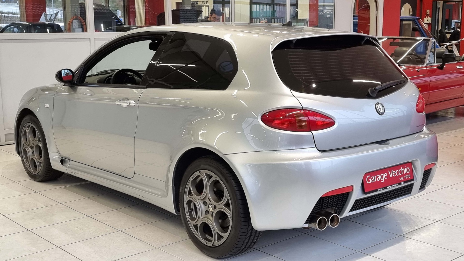 ALFA ROMEO 147 3.2 GTA-image-3