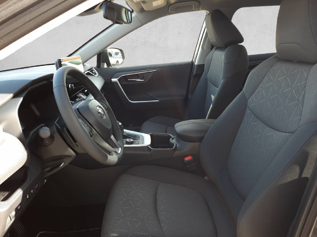 TOYOTA RAV-4 2.5 HSD Trend-image-4