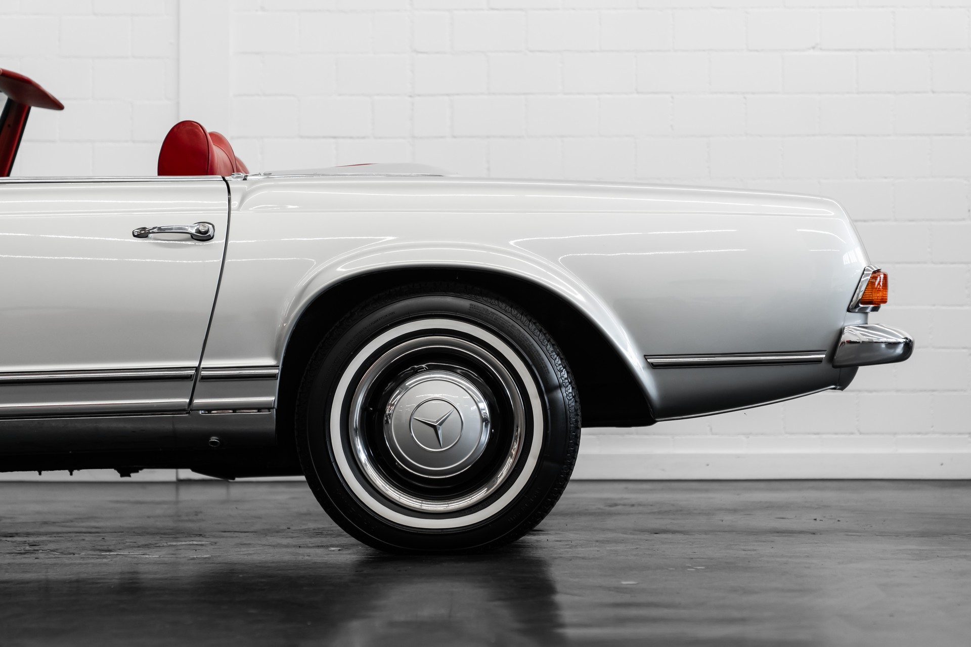 MERCEDES-BENZ 280 SL Pagode-image-9