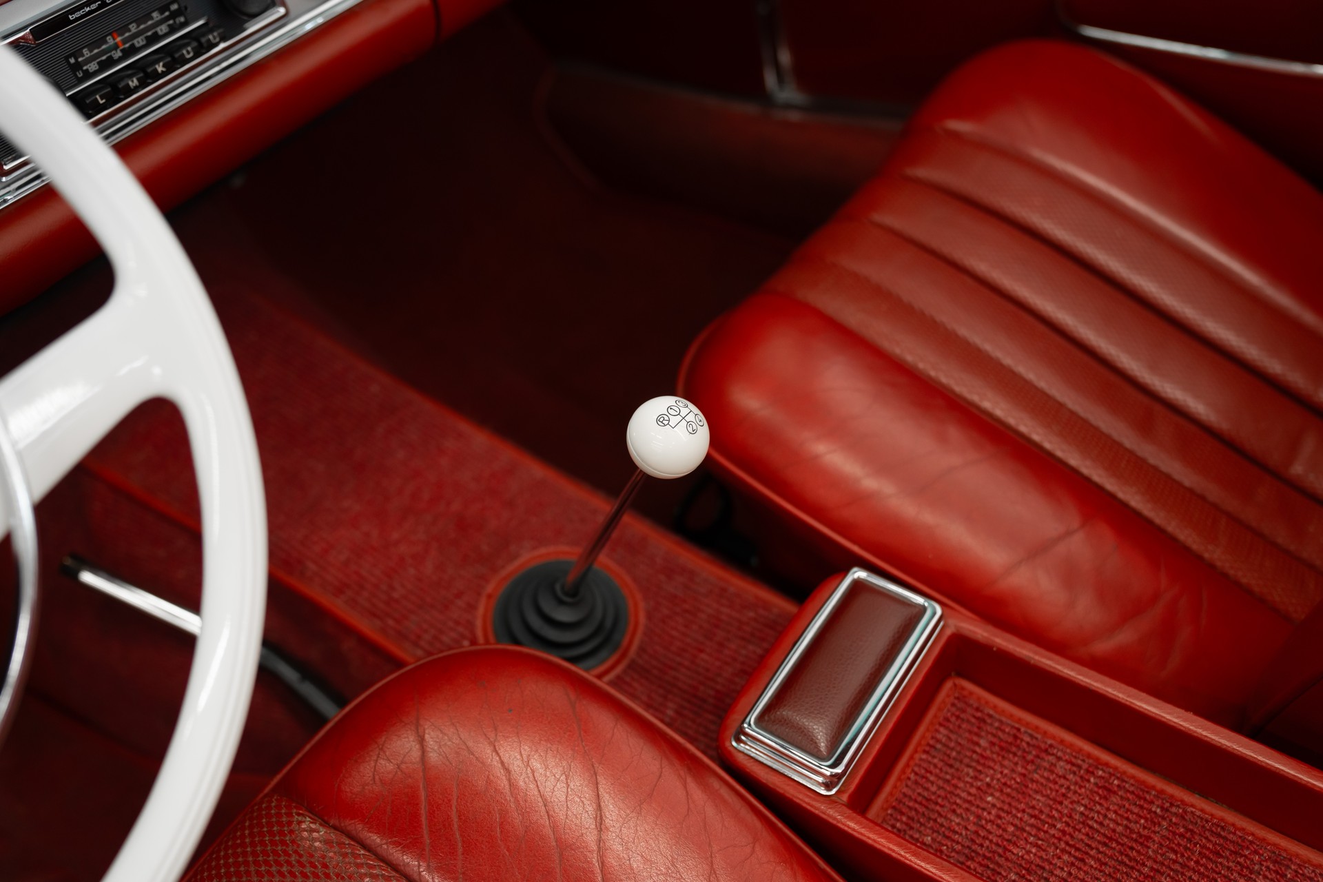 MERCEDES-BENZ 280 SL Pagode-image-16