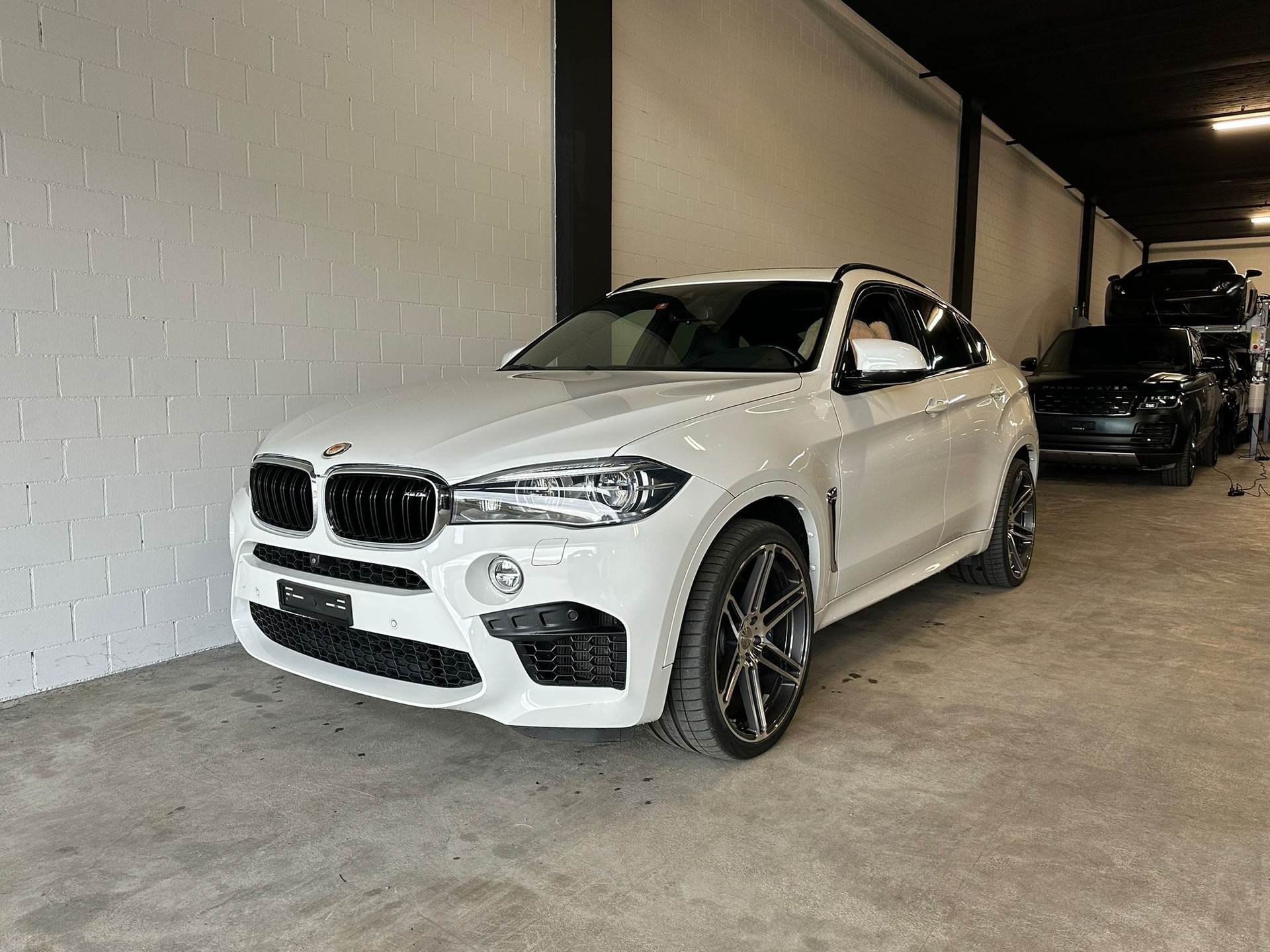 BMW X6M Steptronic MANHART 700 PS / 850 NM-image-1