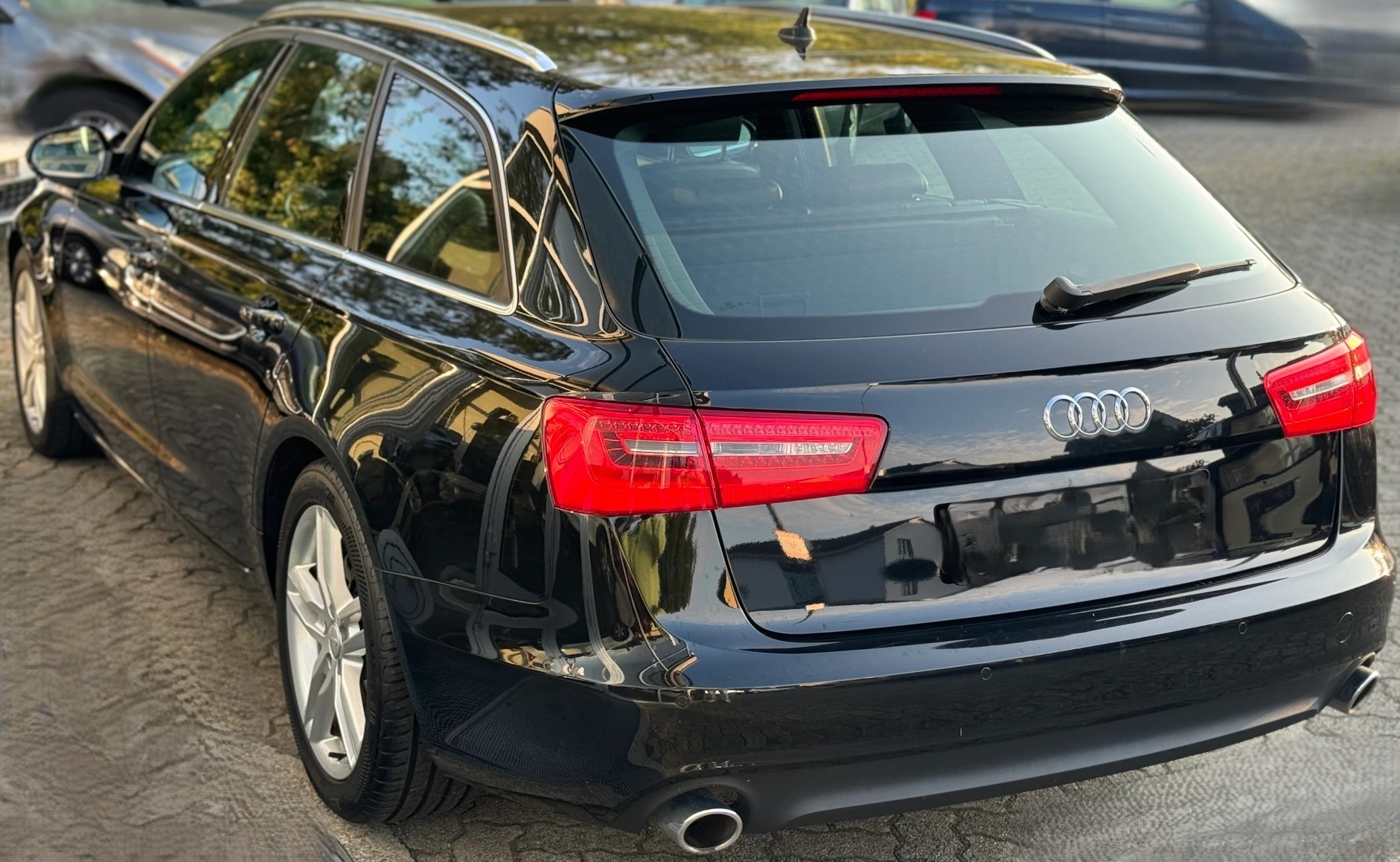 AUDI Avant 2.0 TDI Sline ultra multitronic-image-8