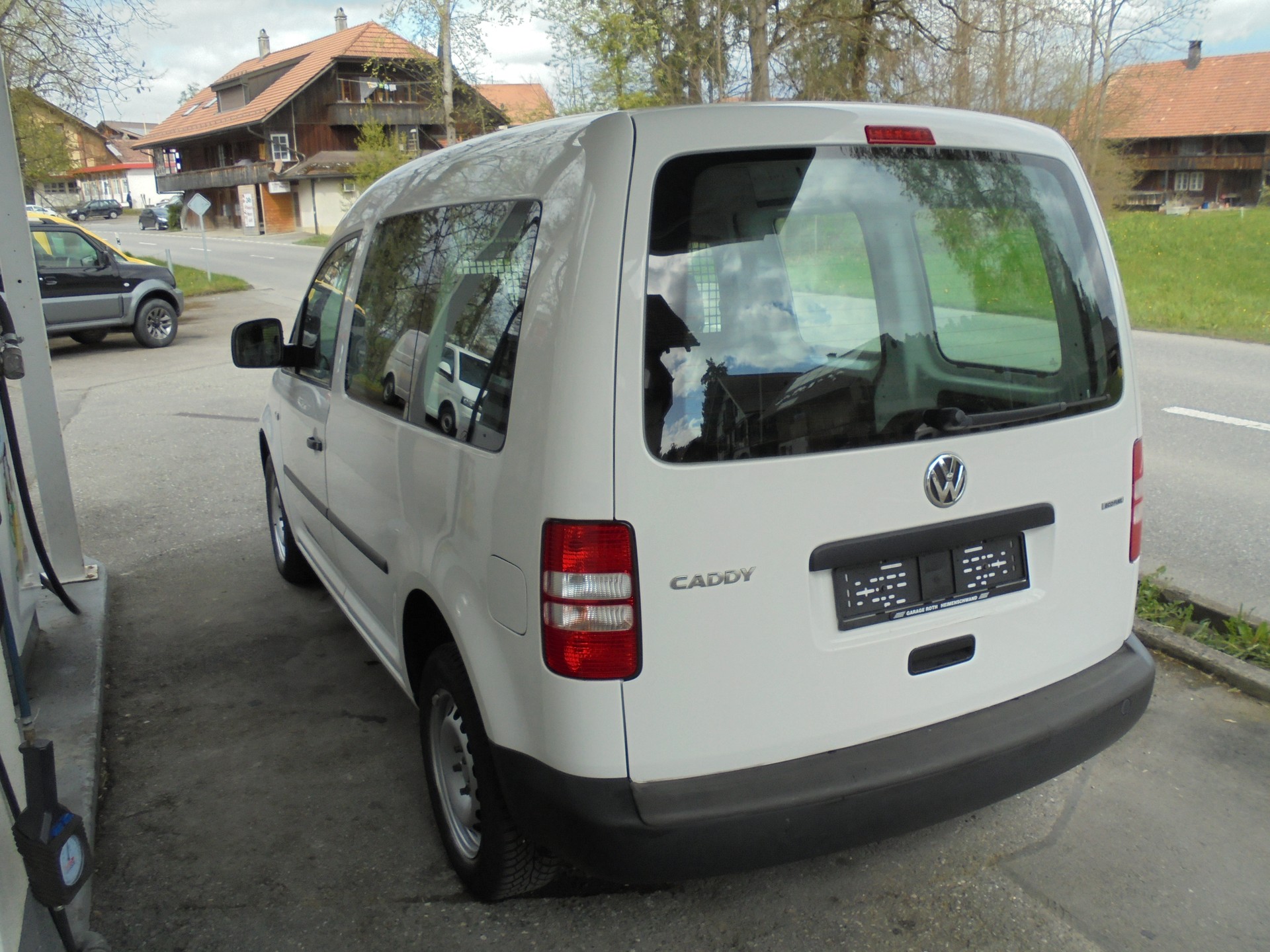 VW Caddy 2.0 EcoFuel-image-4