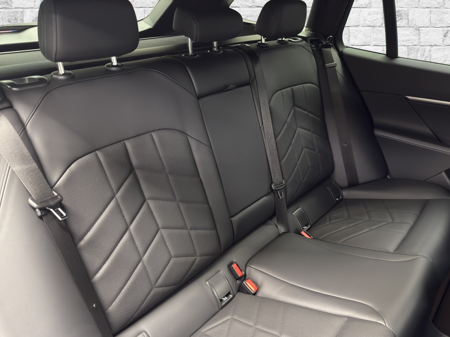 BMW 520d xDr 48V Tour M Sport-image-15