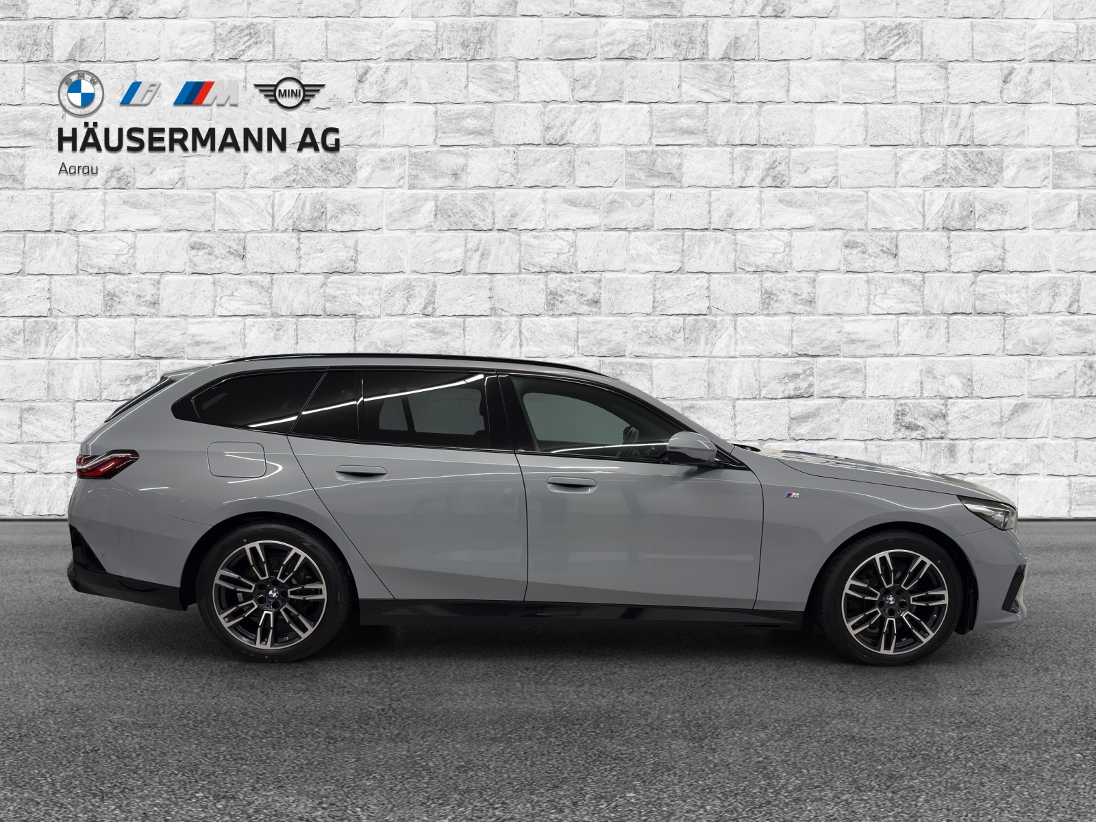 BMW 520d xDr 48V Tour M Sport-image-3