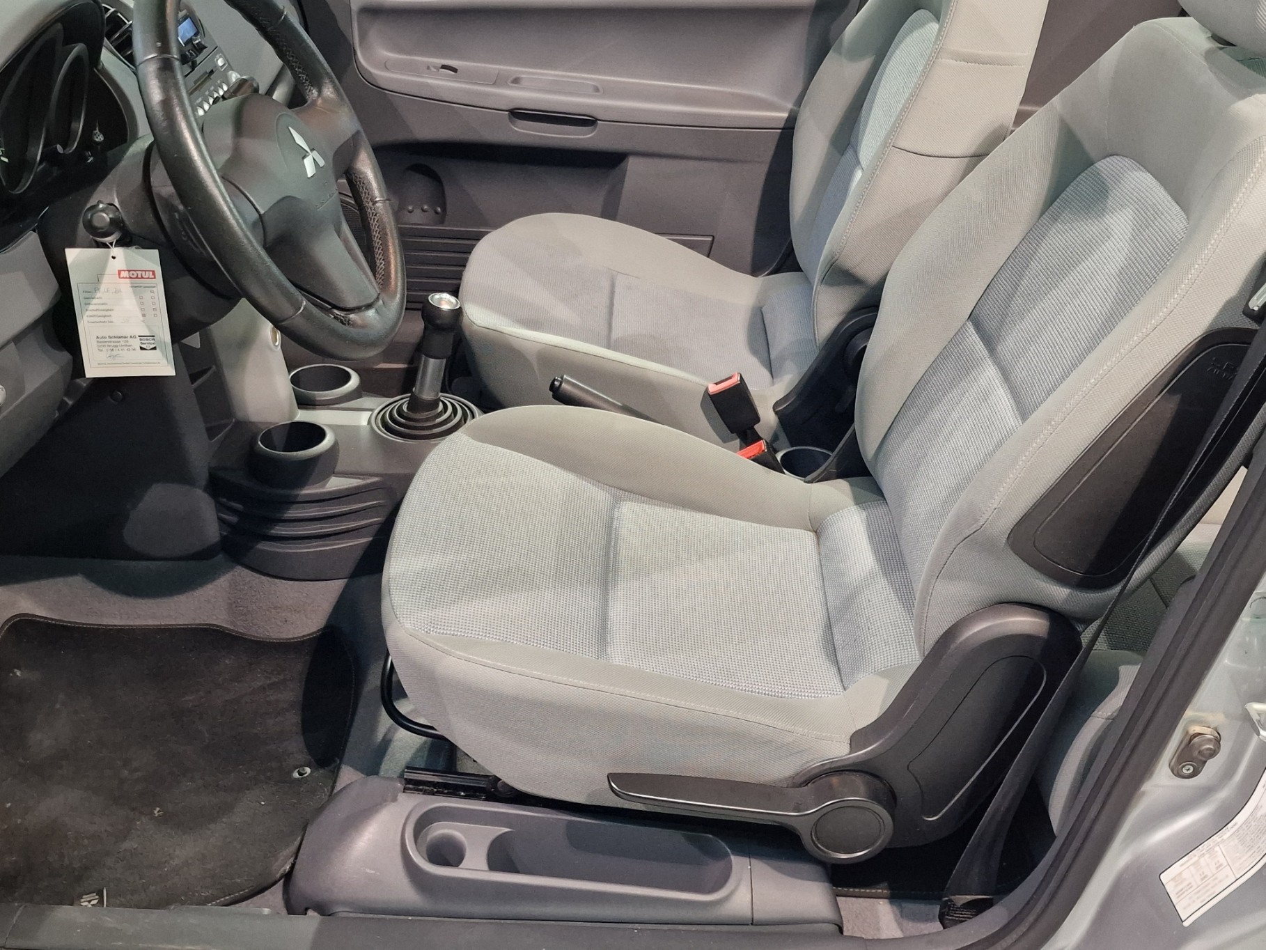 MITSUBISHI Colt Cabriolet 1.5 16V-image-10