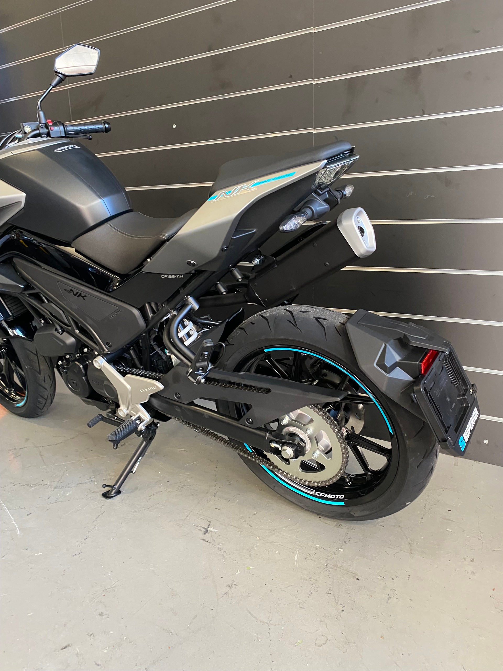 CF MOTO 125NK-showroom-element-3