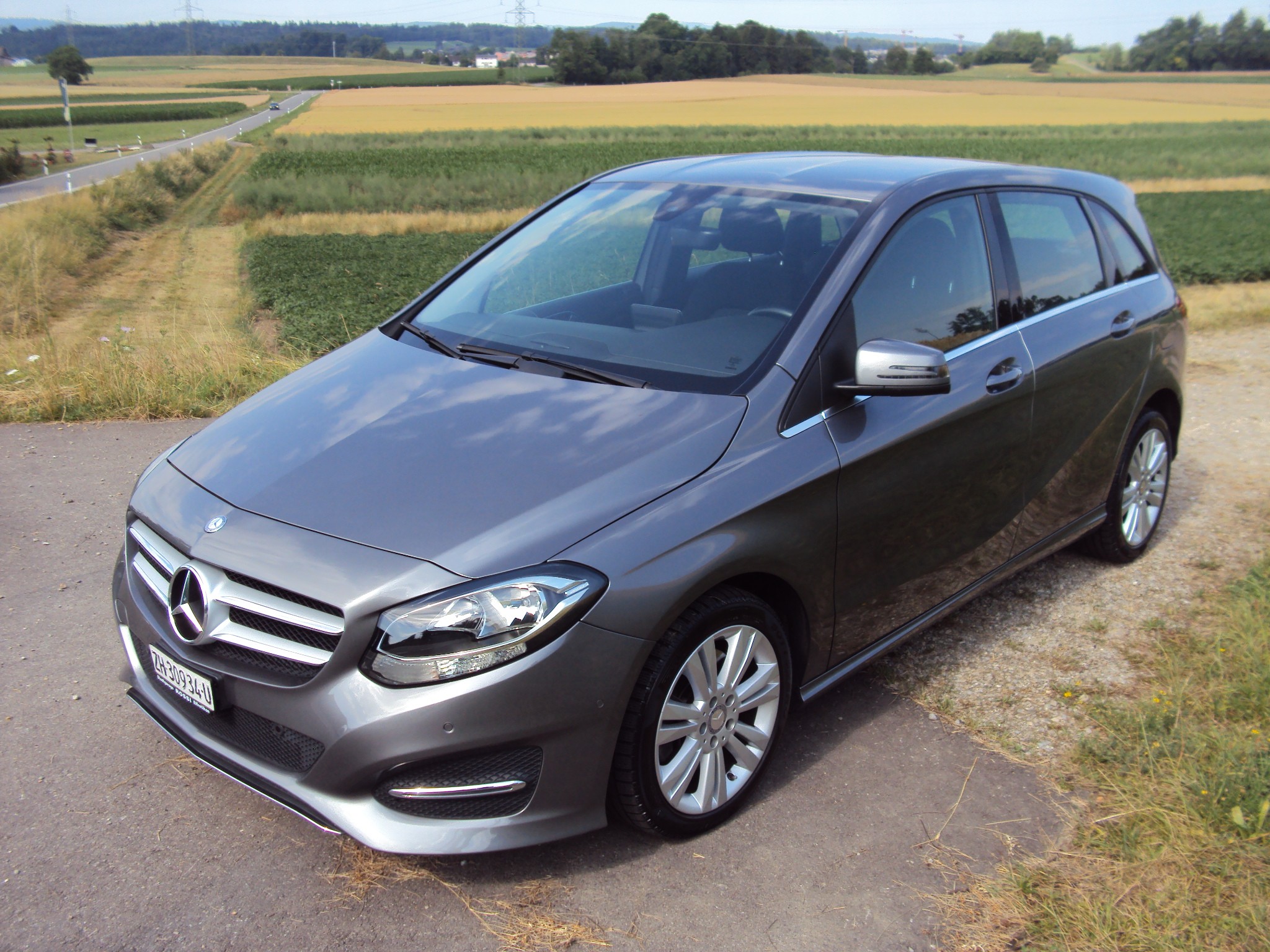 Car photo