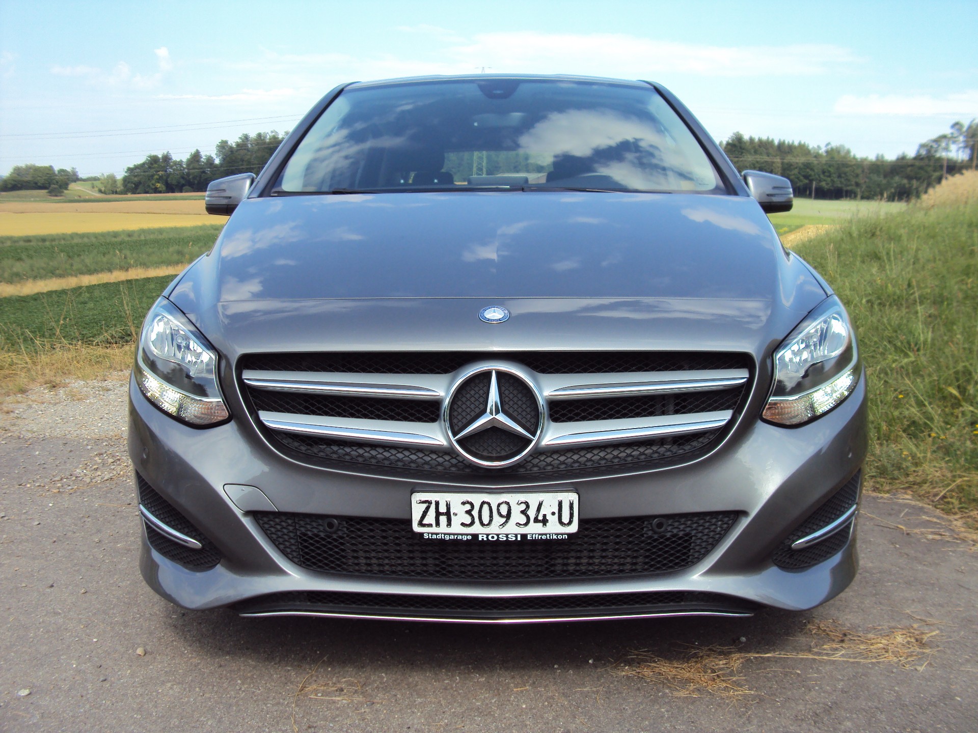 MERCEDES-BENZ B 250 4Matic 7G-DCT-image-2