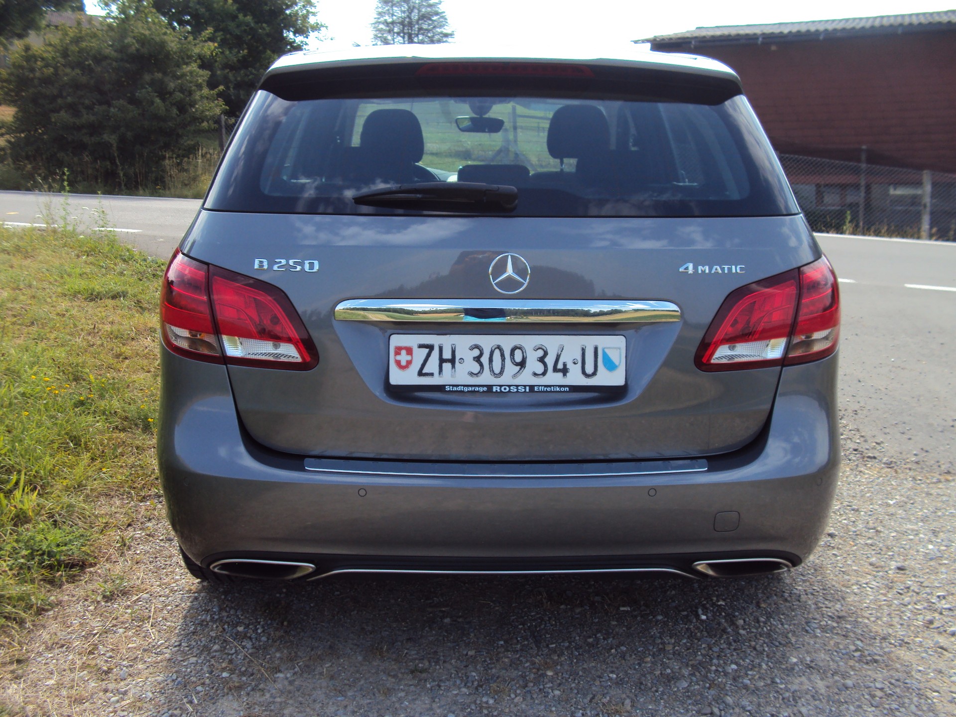 MERCEDES-BENZ B 250 4Matic 7G-DCT-image-5