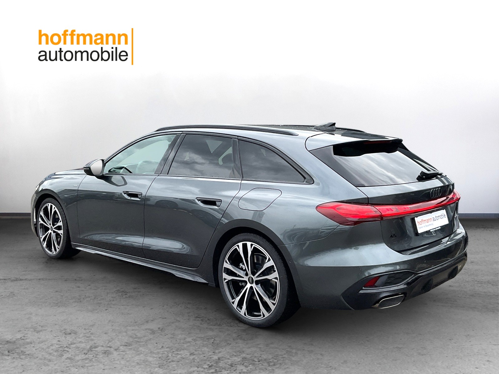 AUDI A5 Avant e-hybrid quattro Attraction 220 kW S tronic-image-5