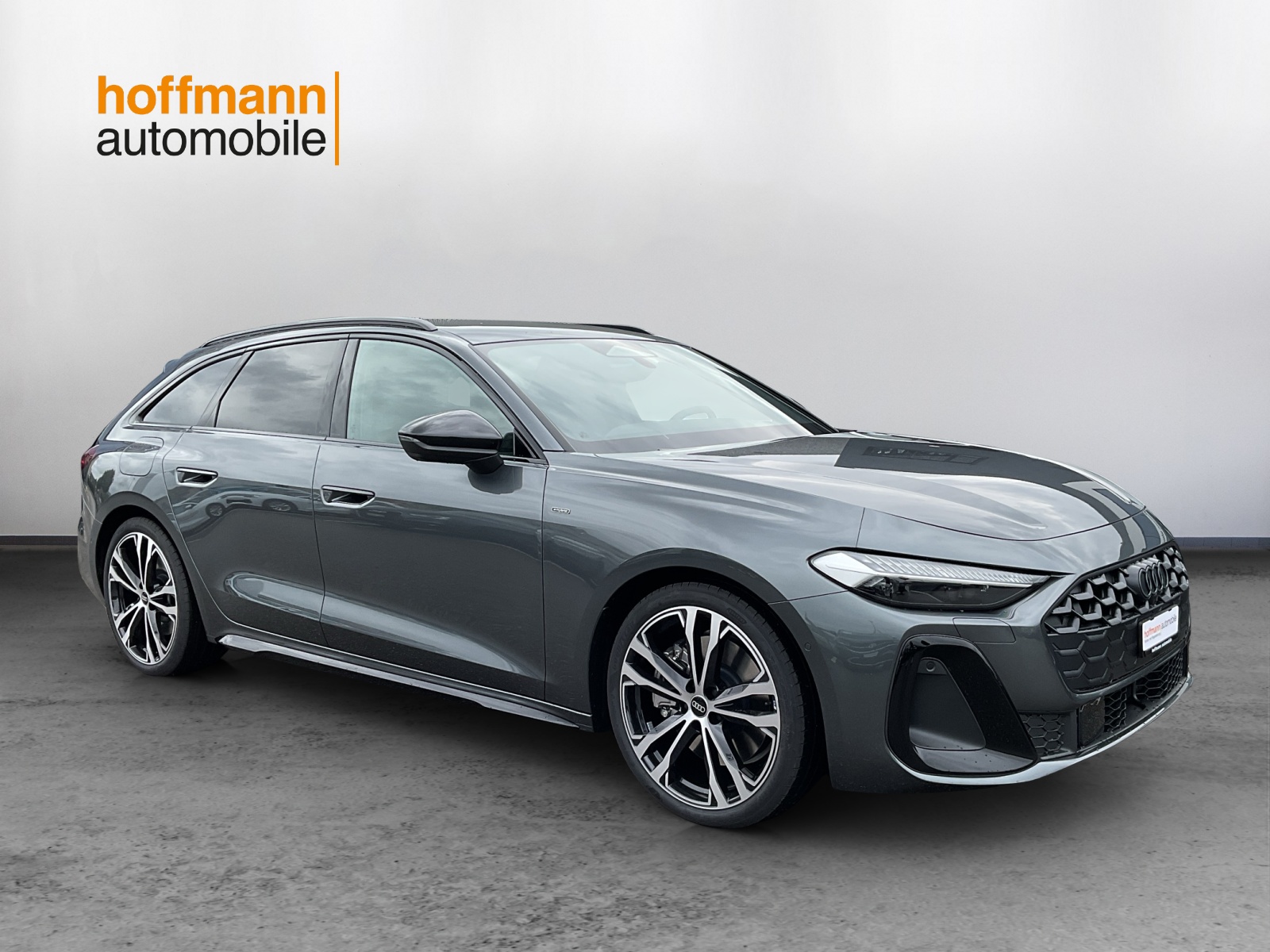 AUDI A5 Avant e-hybrid quattro Attraction 220 kW S tronic-image-2
