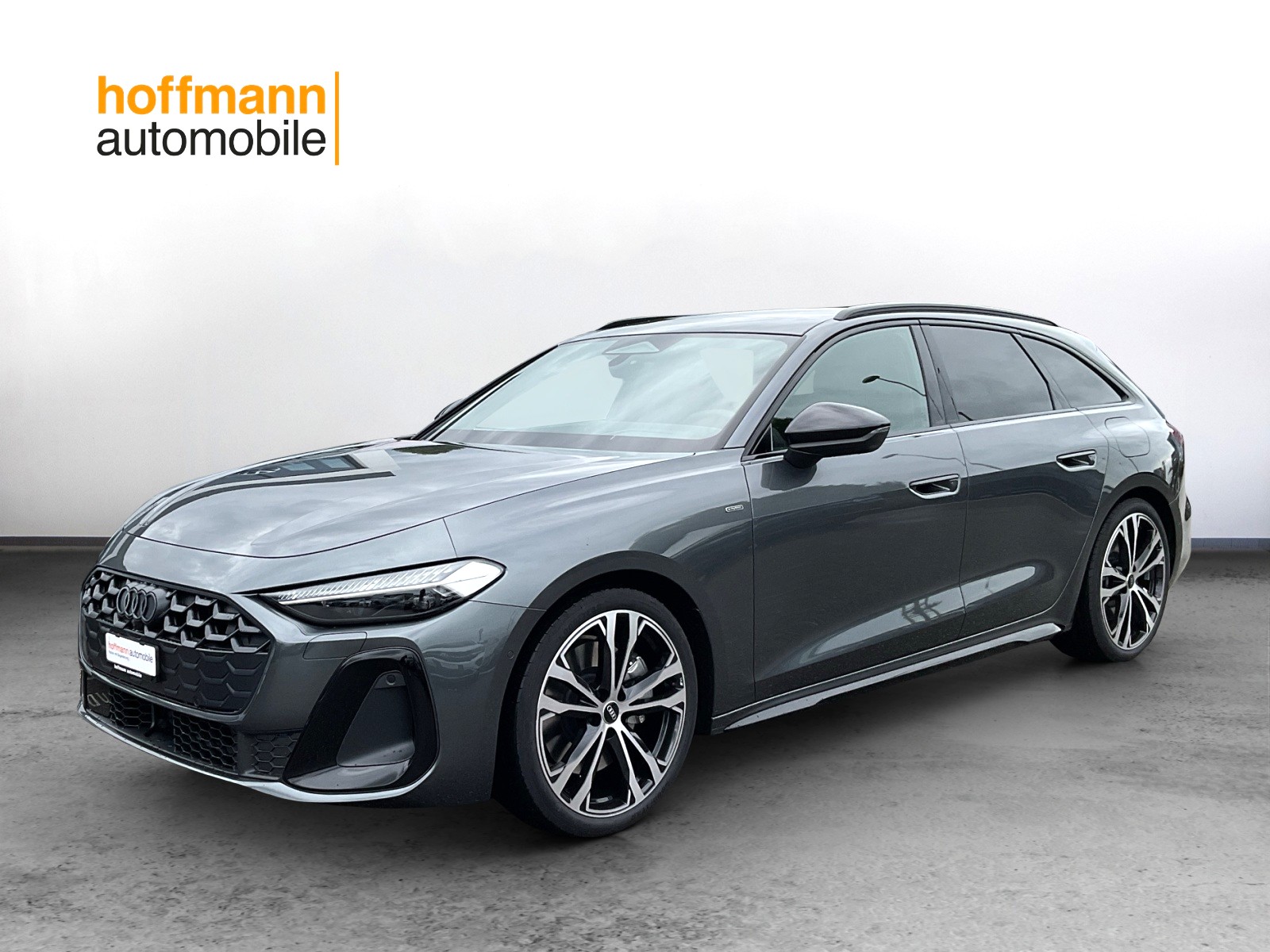 AUDI A5 Avant e-hybrid quattro Attraction 220 kW S tronic-image-0