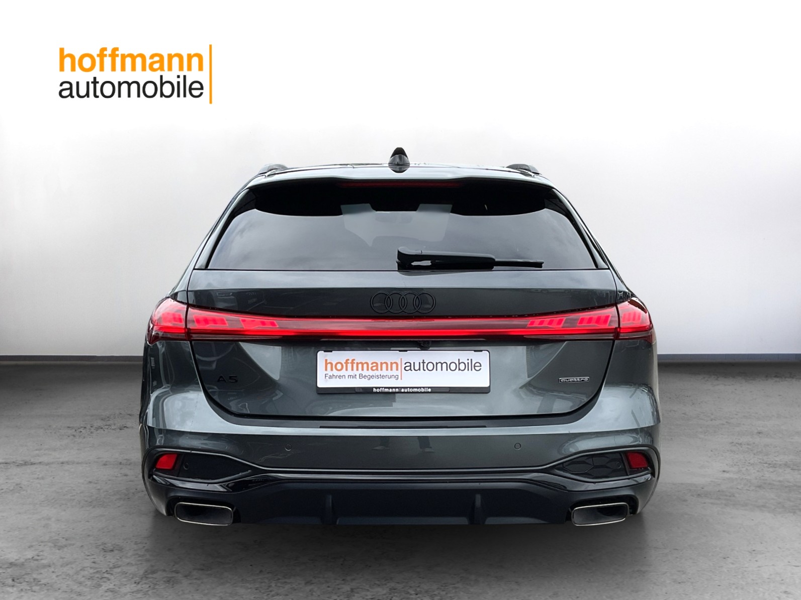 AUDI A5 Avant e-hybrid quattro Attraction 220 kW S tronic-image-4