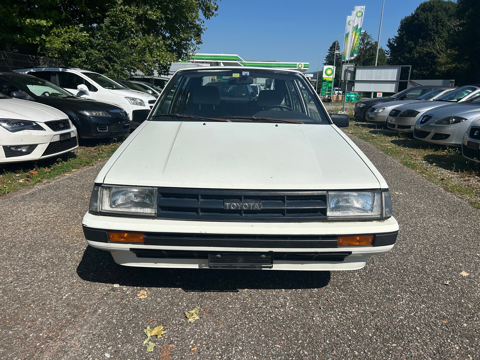 TOYOTA Corolla 1600 GL-image-0