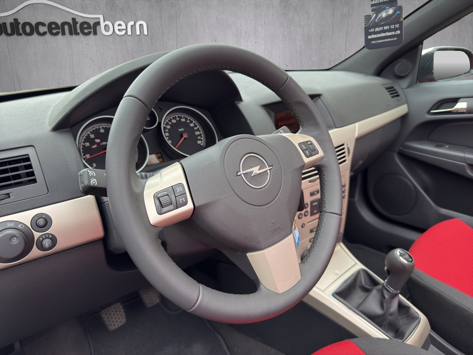 OPEL Astra TT 1.8i 16V Enjoy-image-11