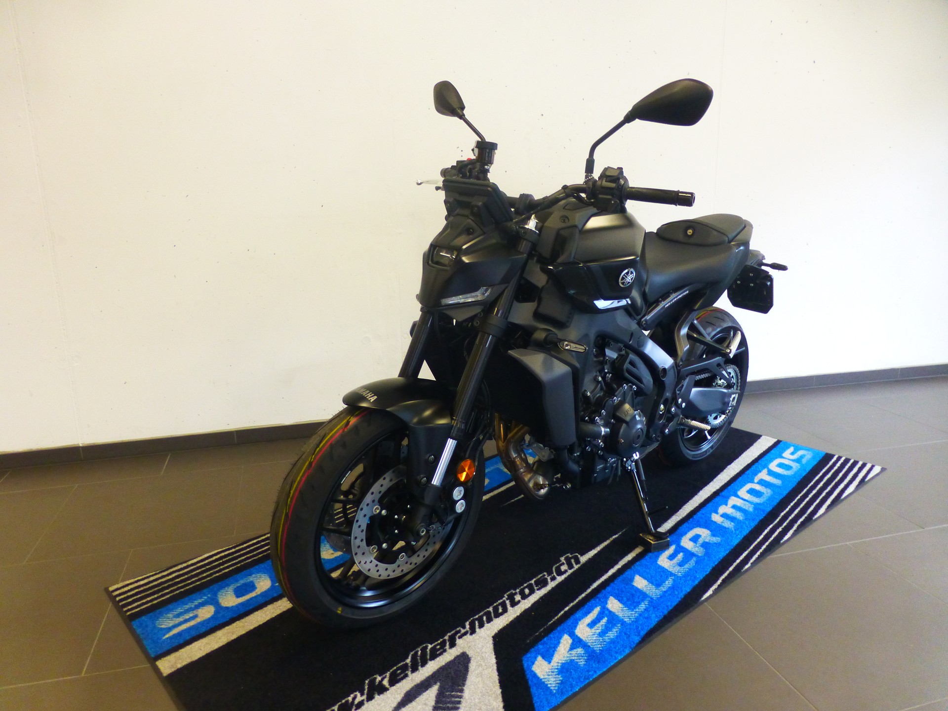 YAMAHA MT-09 Y-AMT-image-5