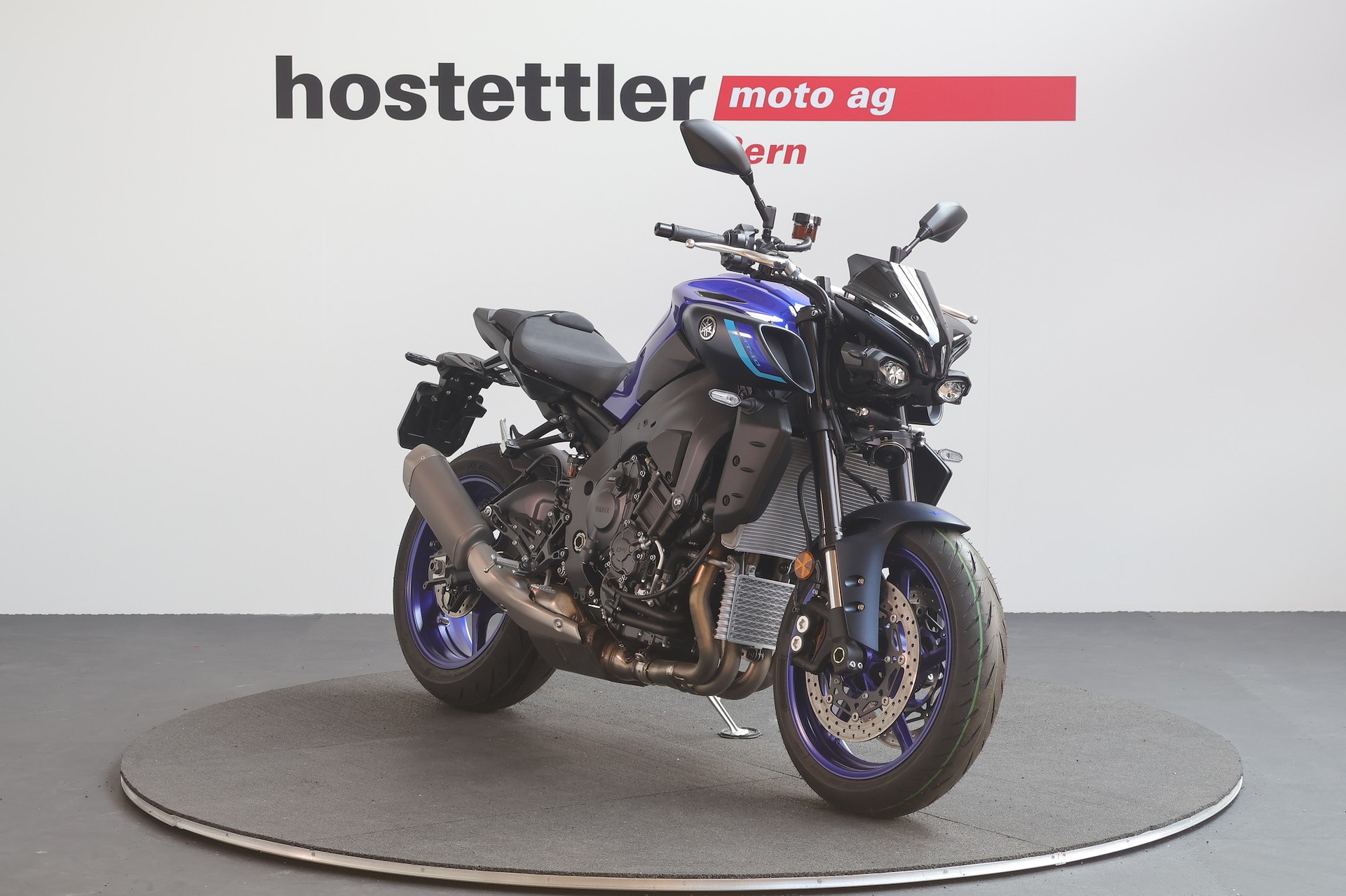 YAMAHA MT-10