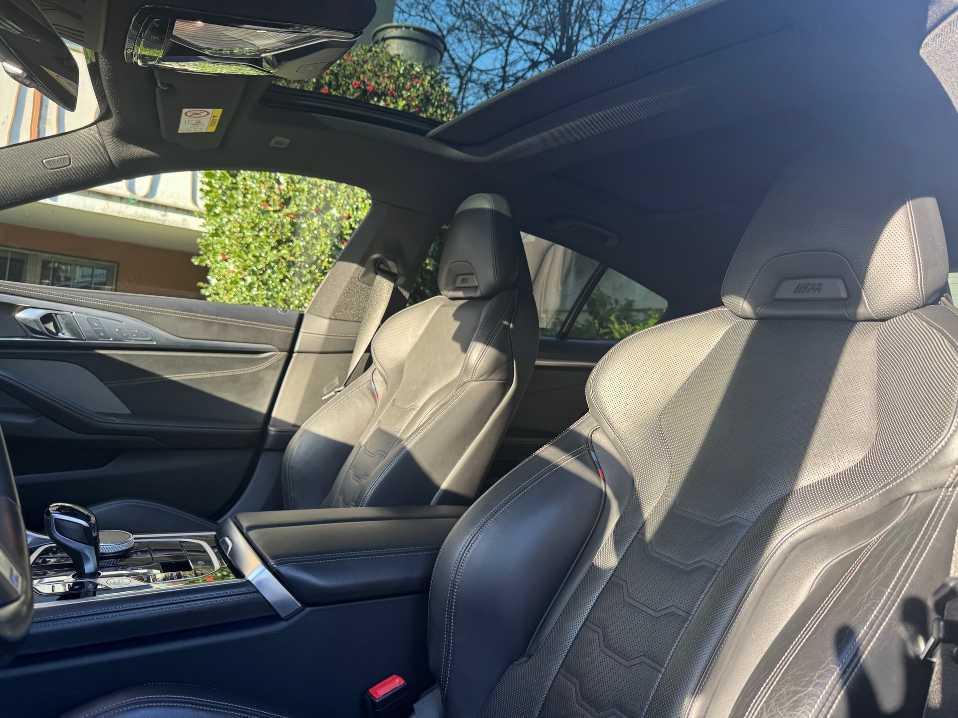 BMW M850i xDrive Steptronic-image-15